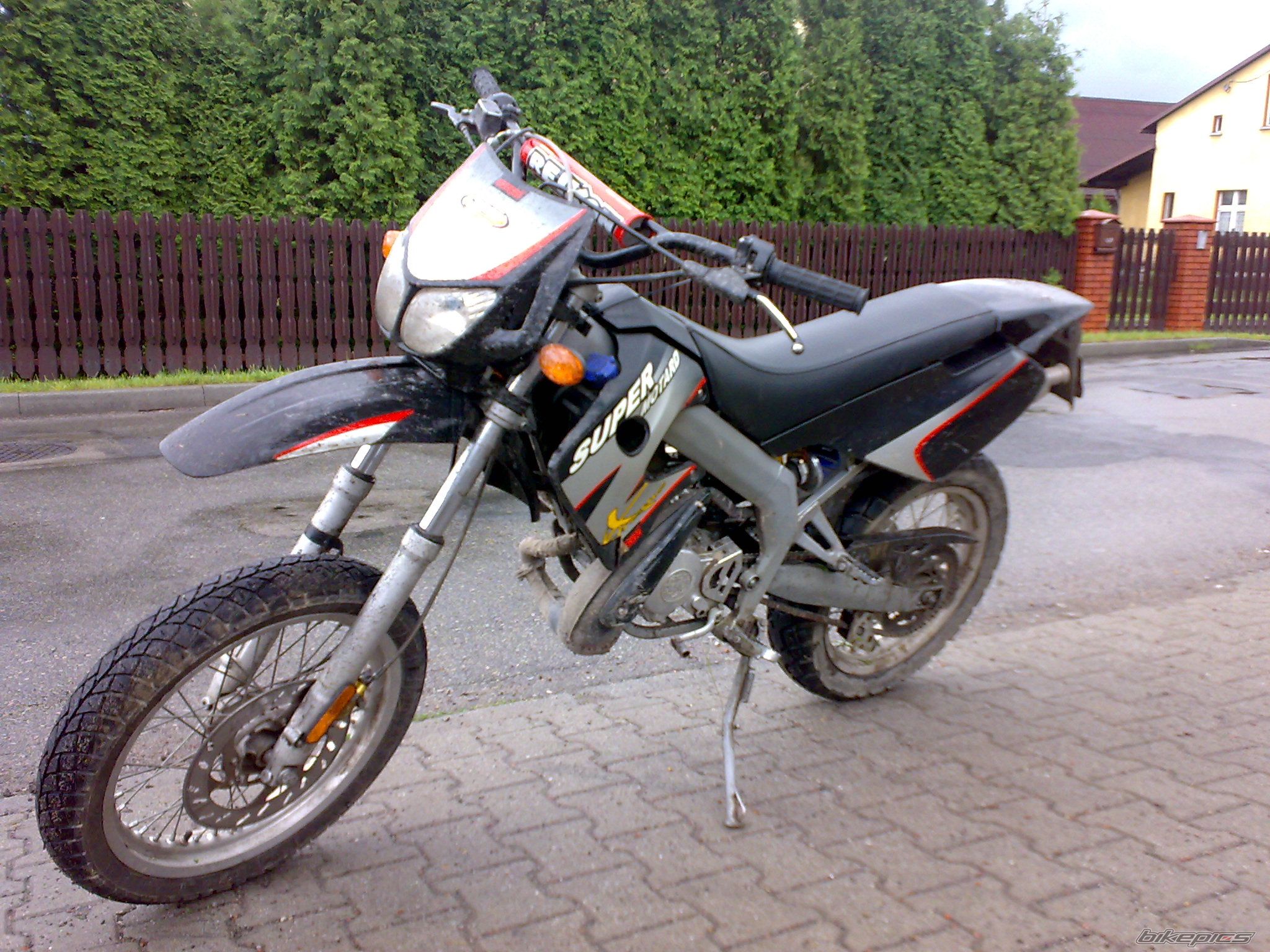 Photo 1871538