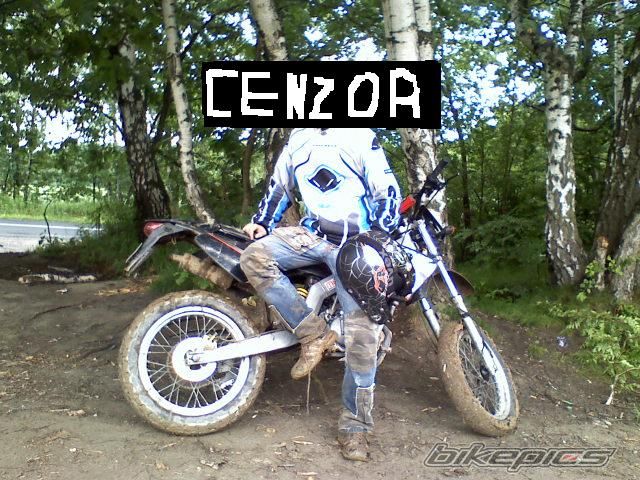 Photo 1871555