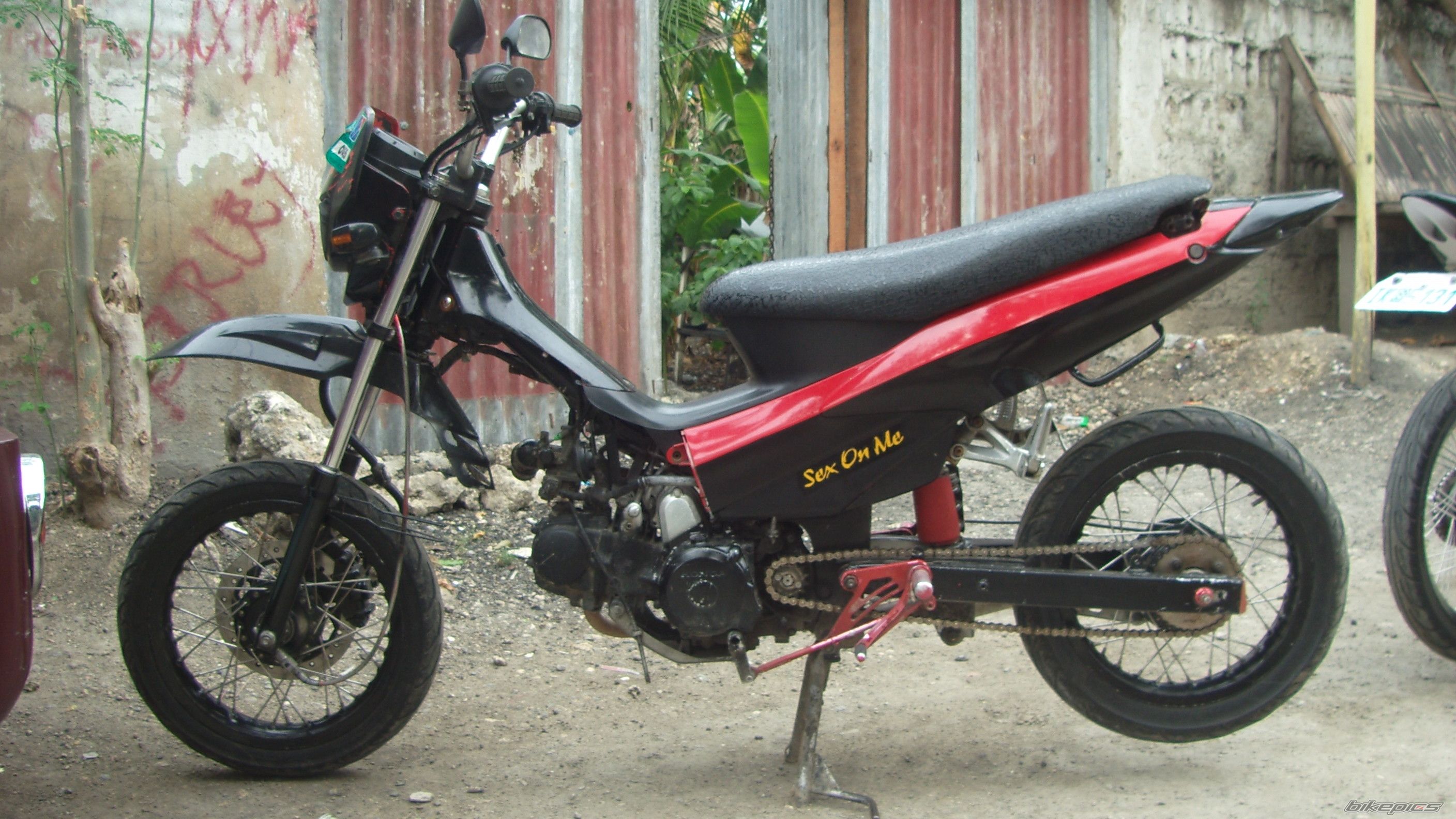 Bike Photo 1872004