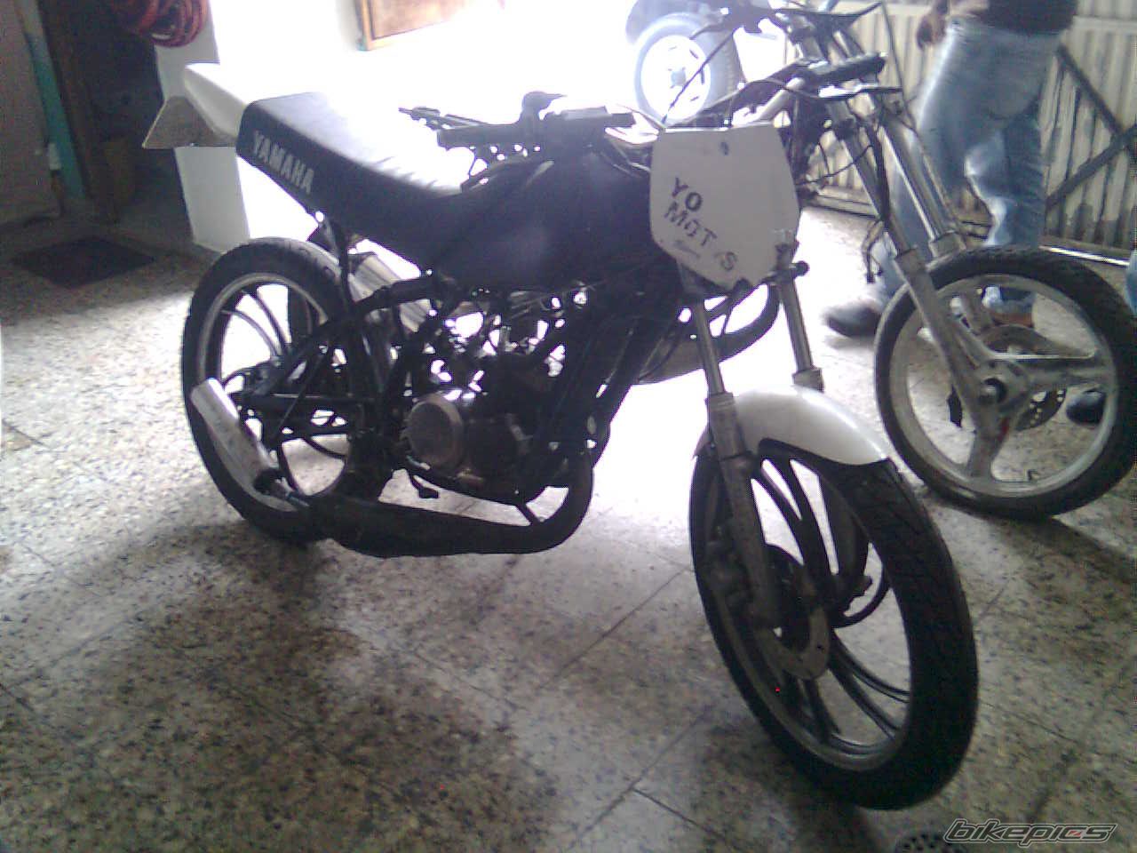 Photo 1872057
