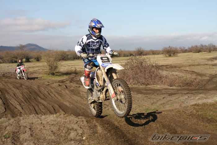 Photo 1872144