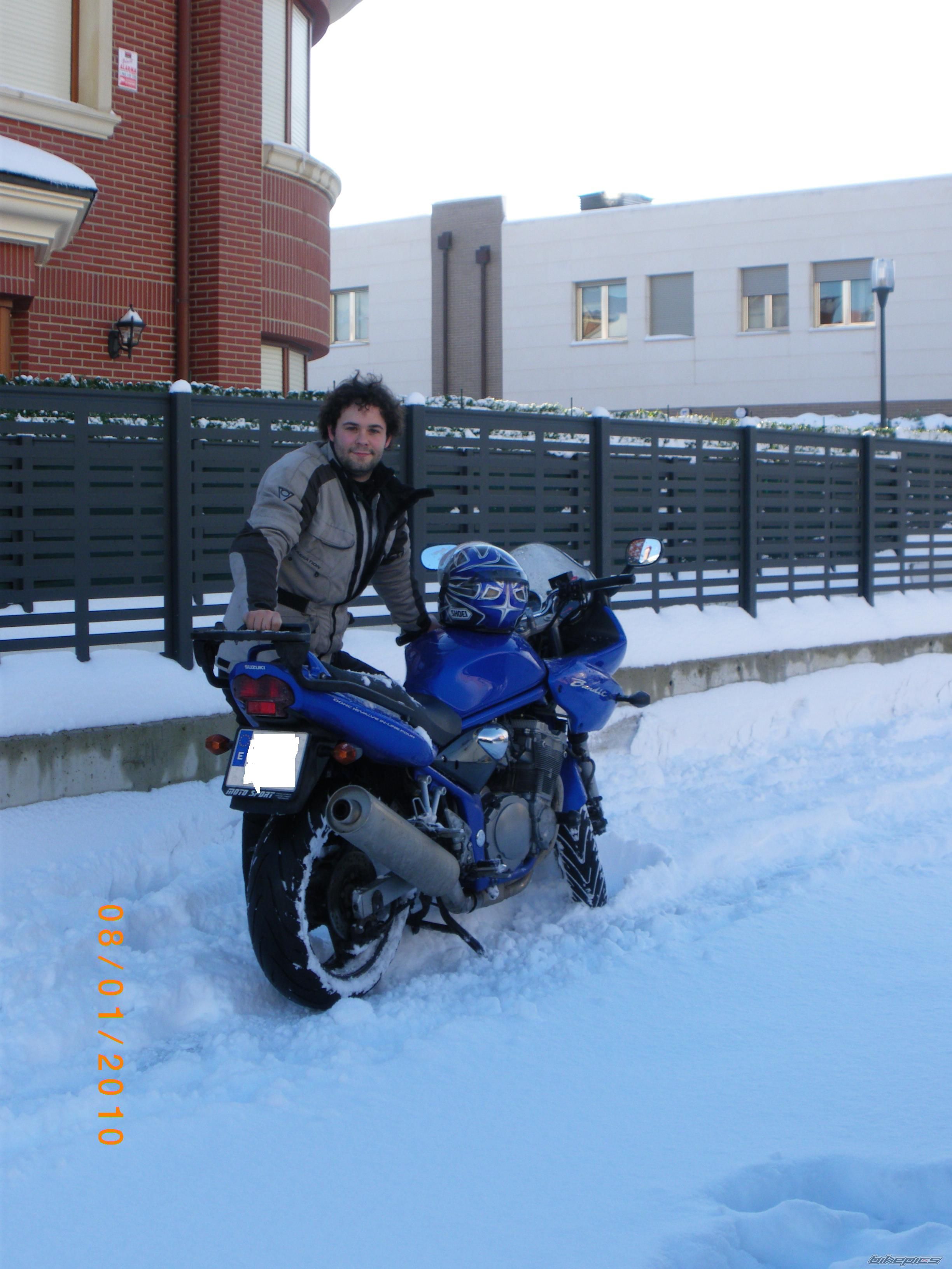 Photo 1872245
