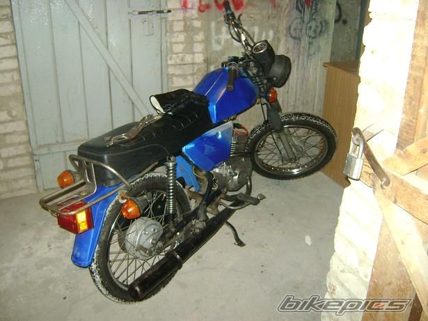 Photo 1872275