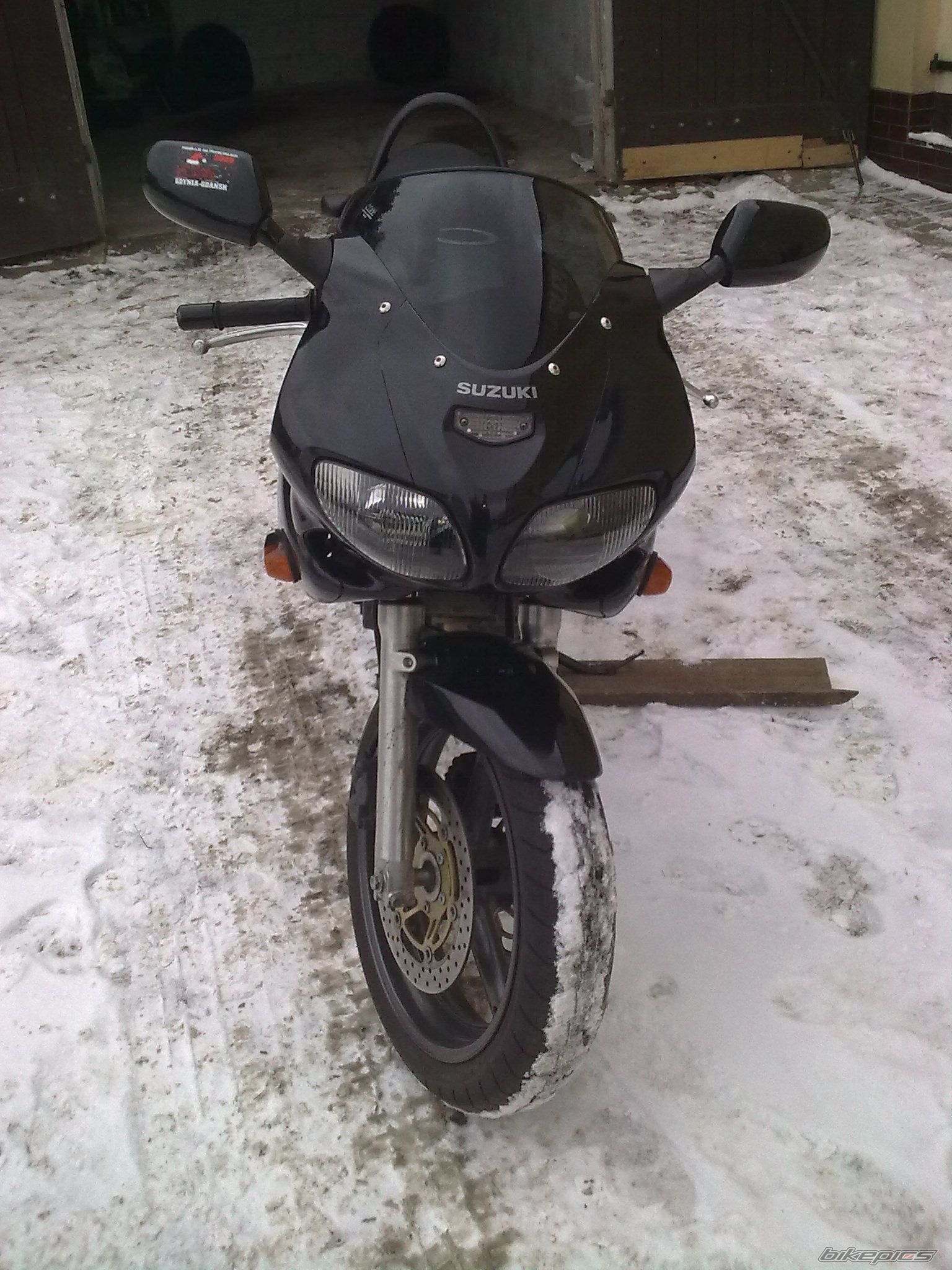 Photo 1872682