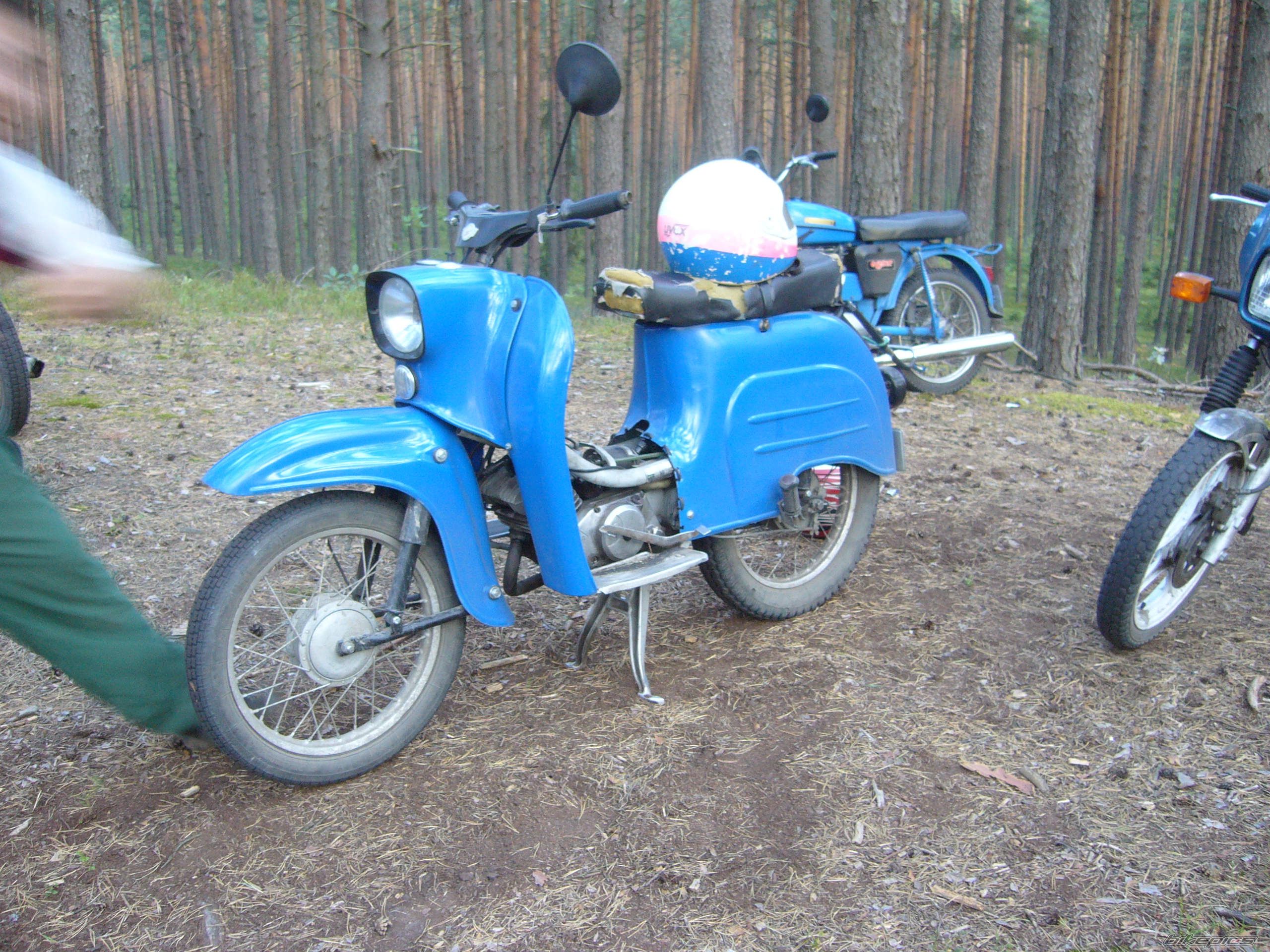 Photo 1872894
