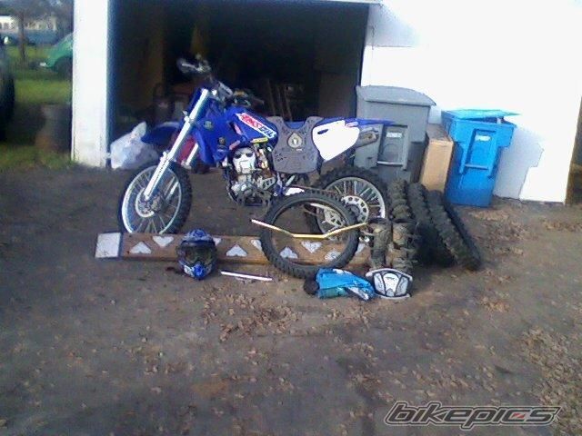 Photo 1873141