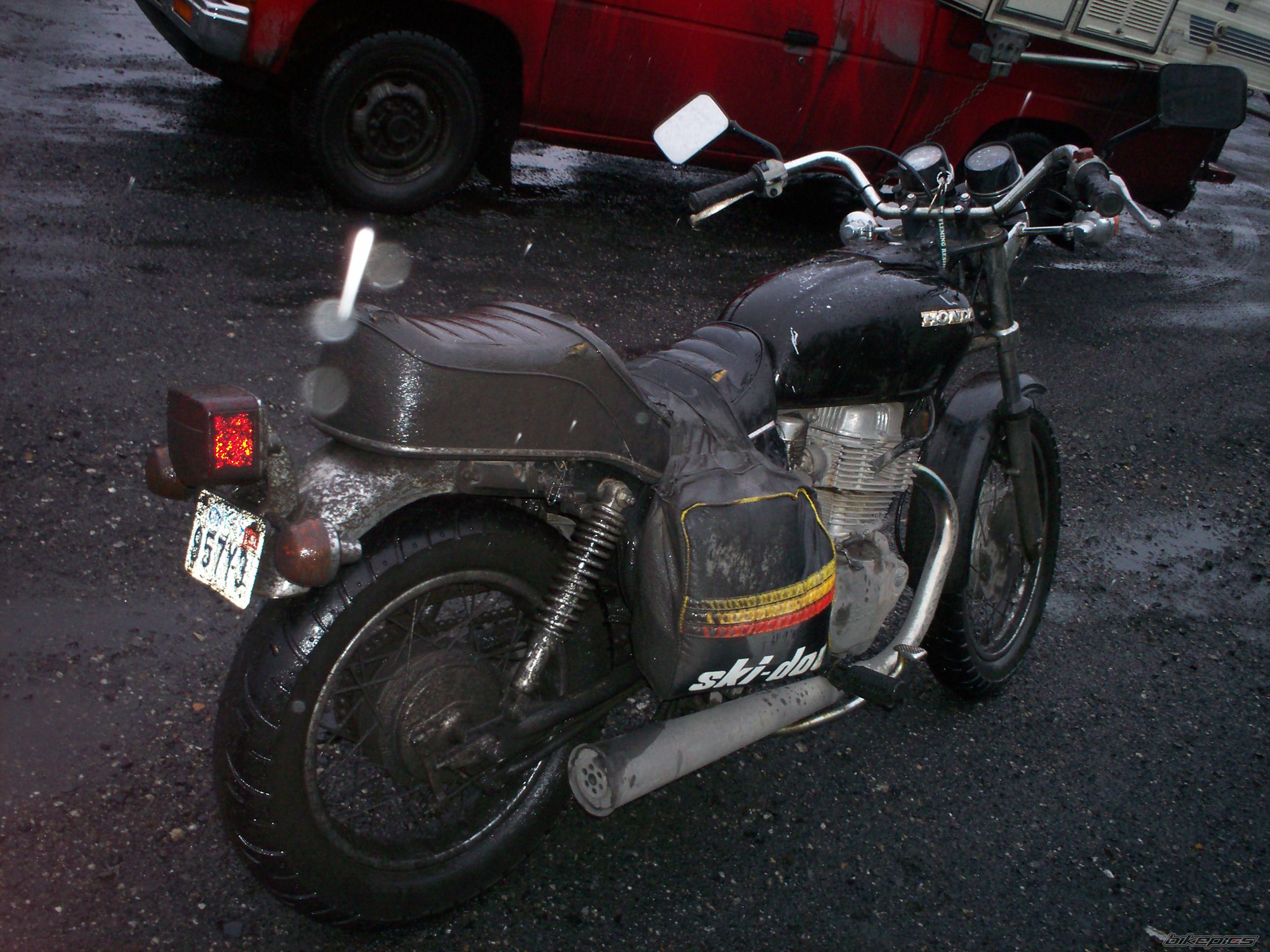 Photo 1873337