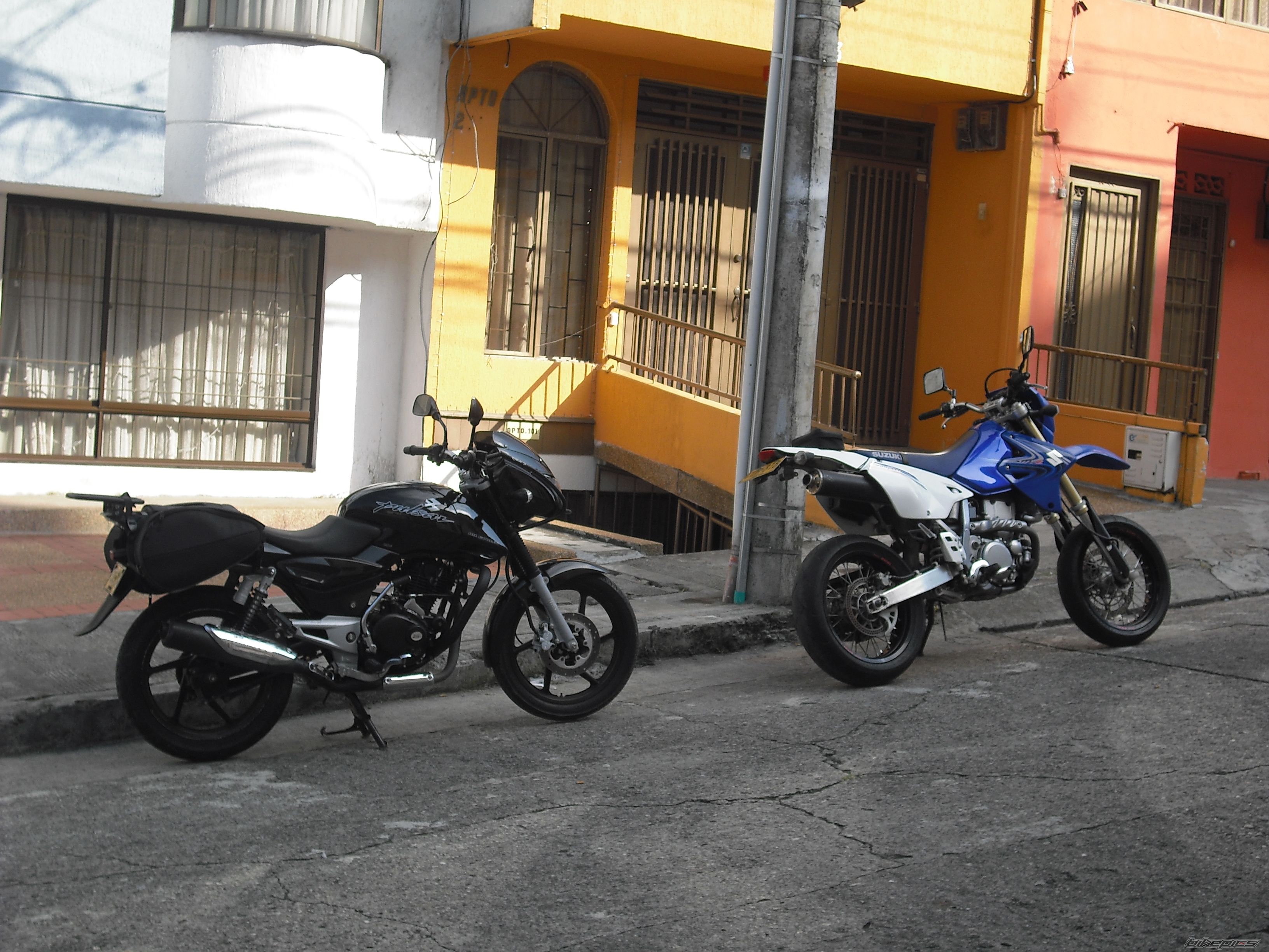 Photo 1873339
