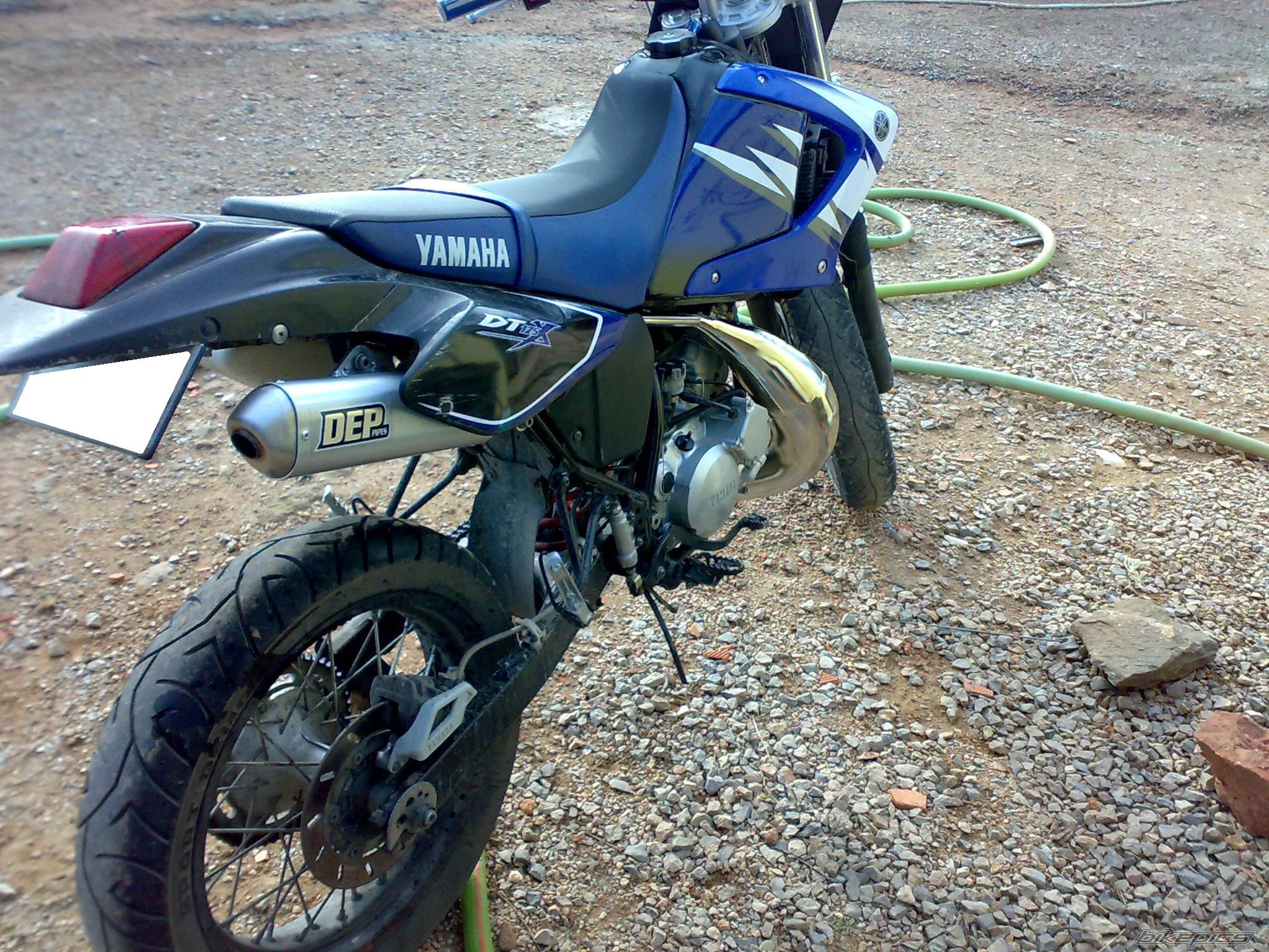 Photo 1873346