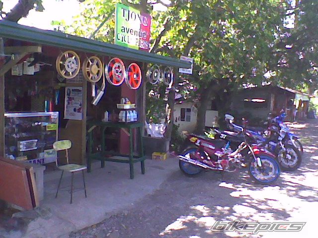 Photo 1873447