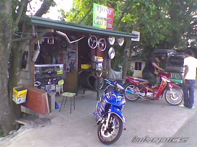Photo 1873469