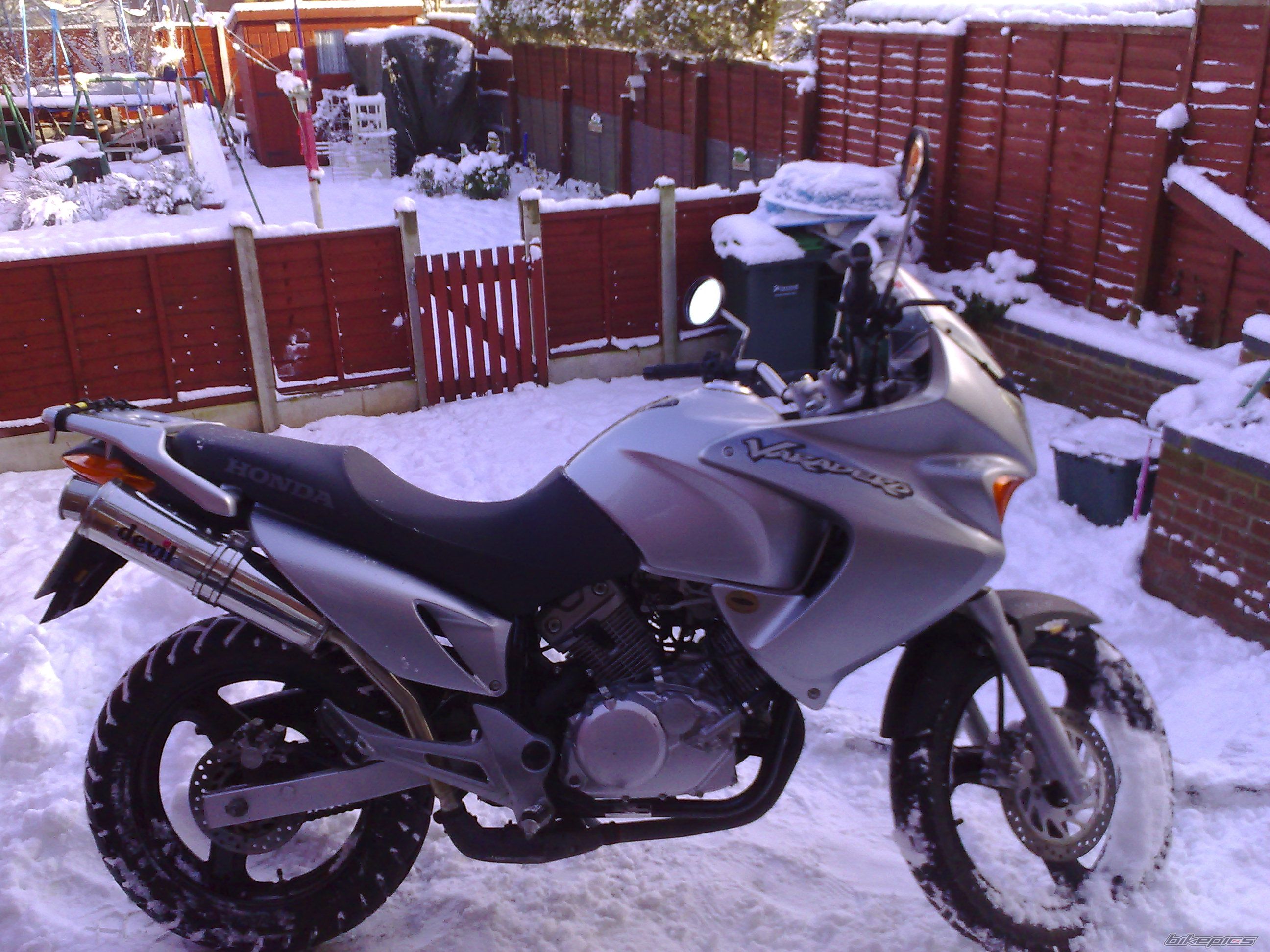 Photo 1873642