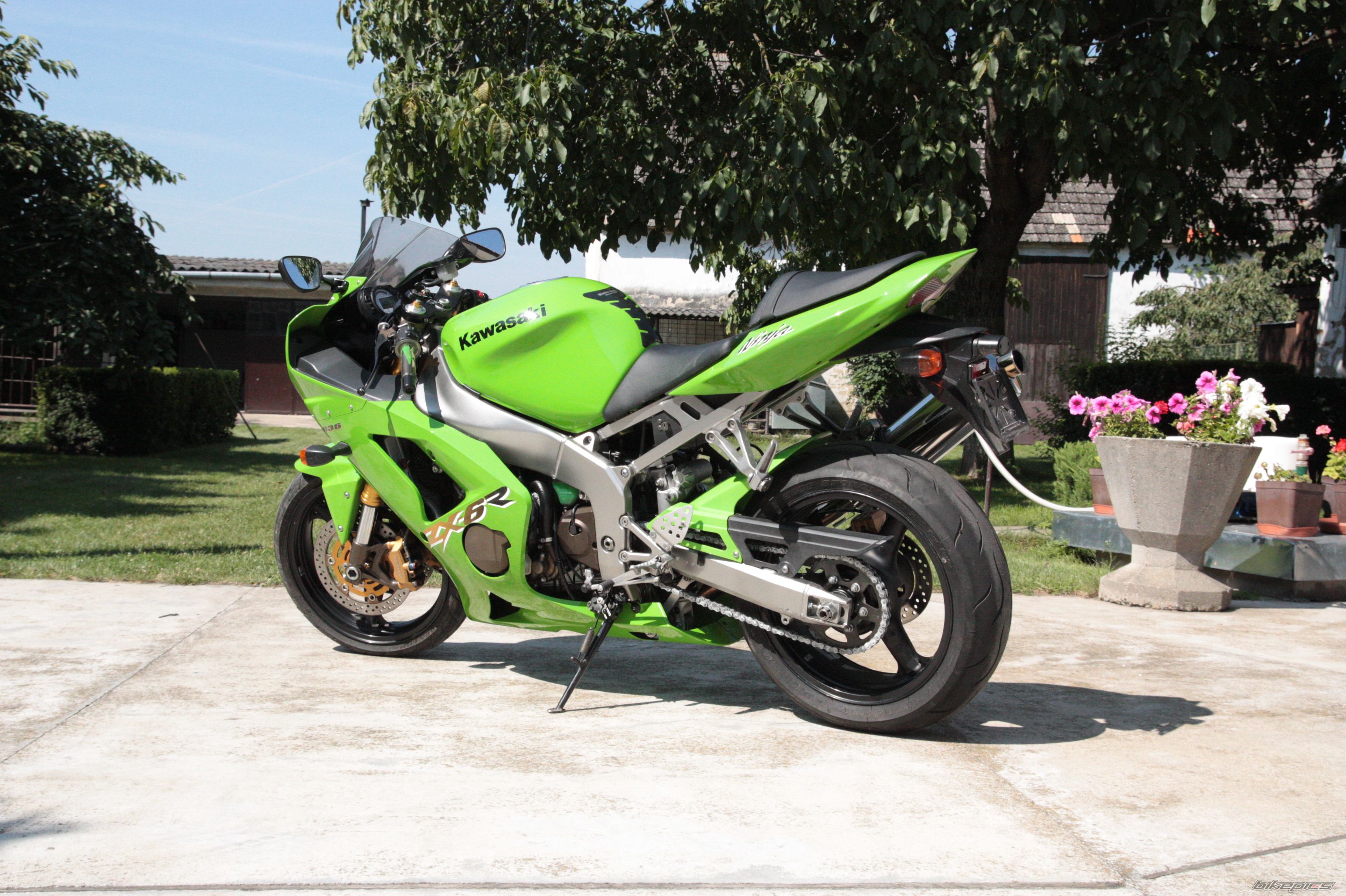 Bike Photo 1873889