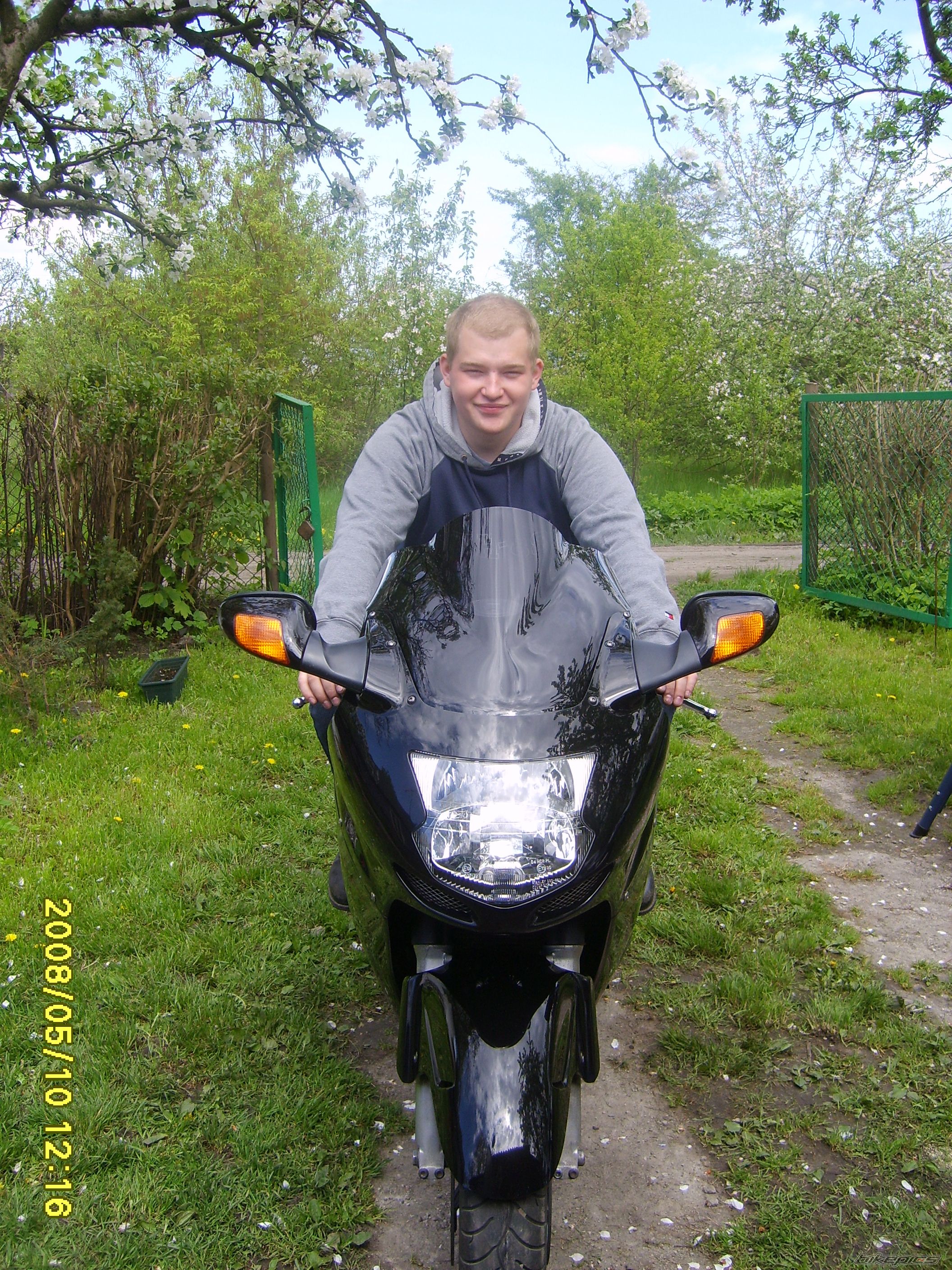 Bike Photo 1873940