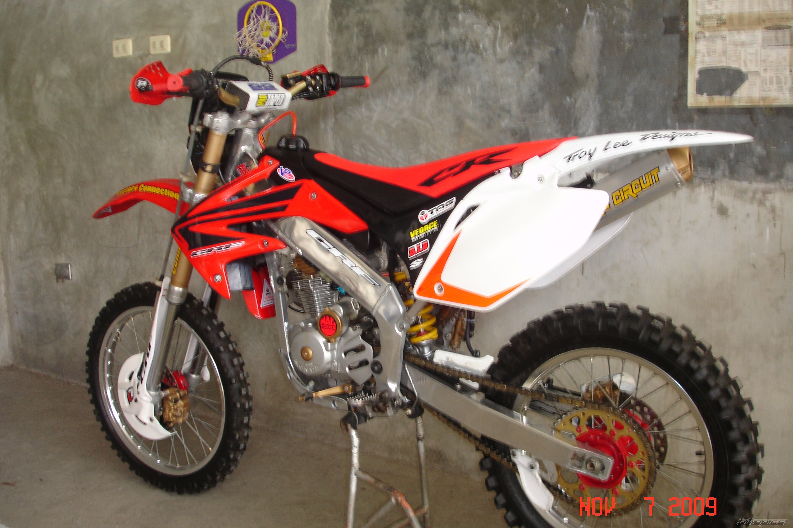 Photo 1874414