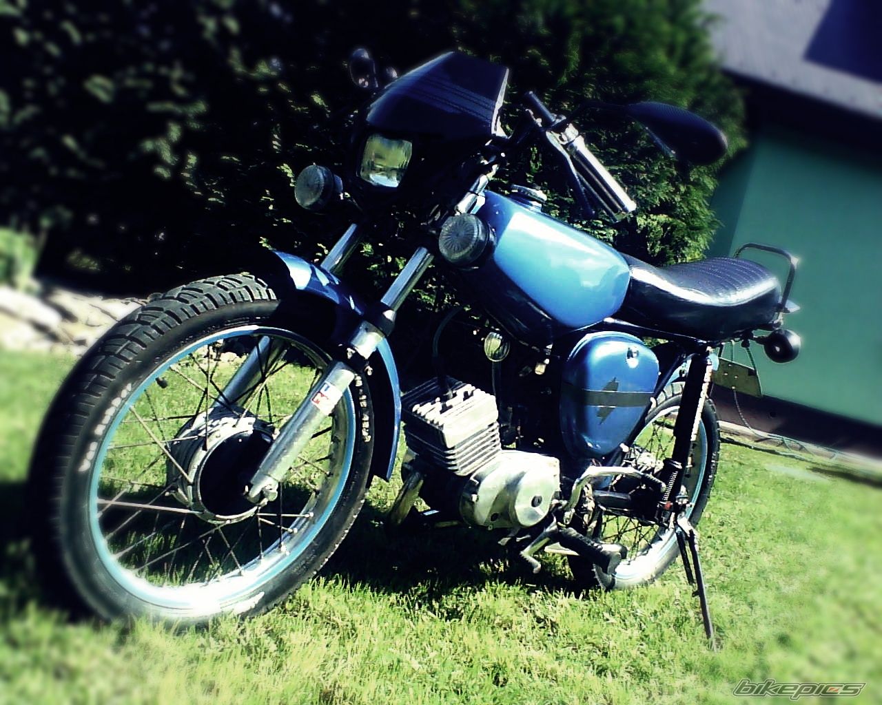Photo 1874461