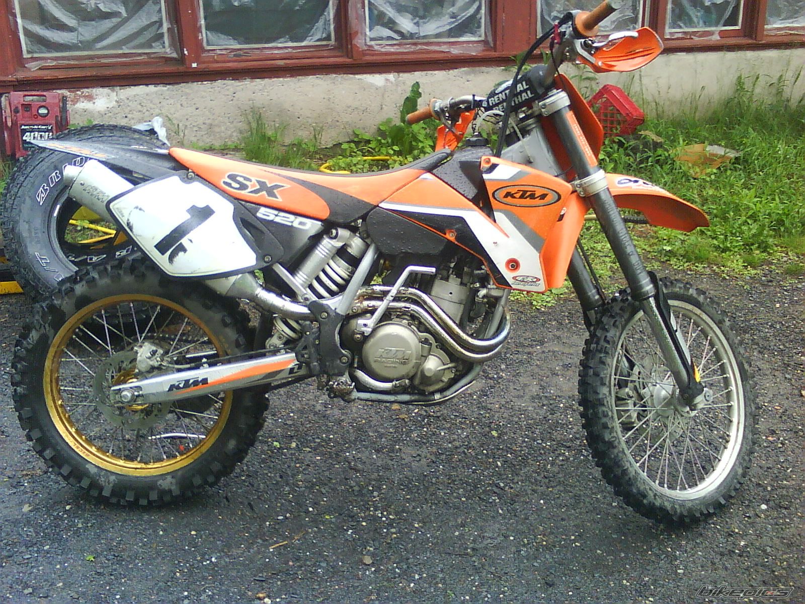 Photo 1874723