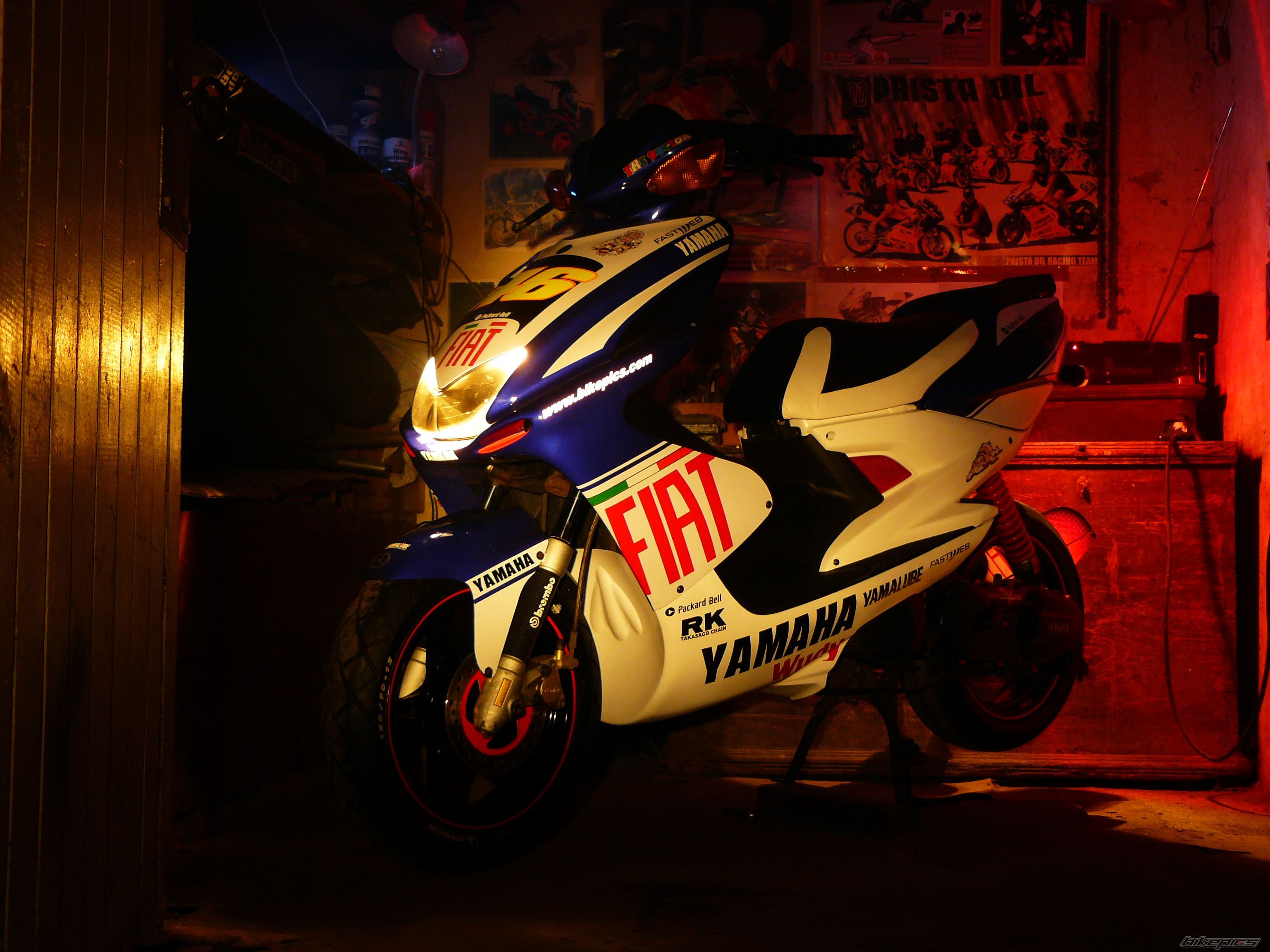 Photo 1874923