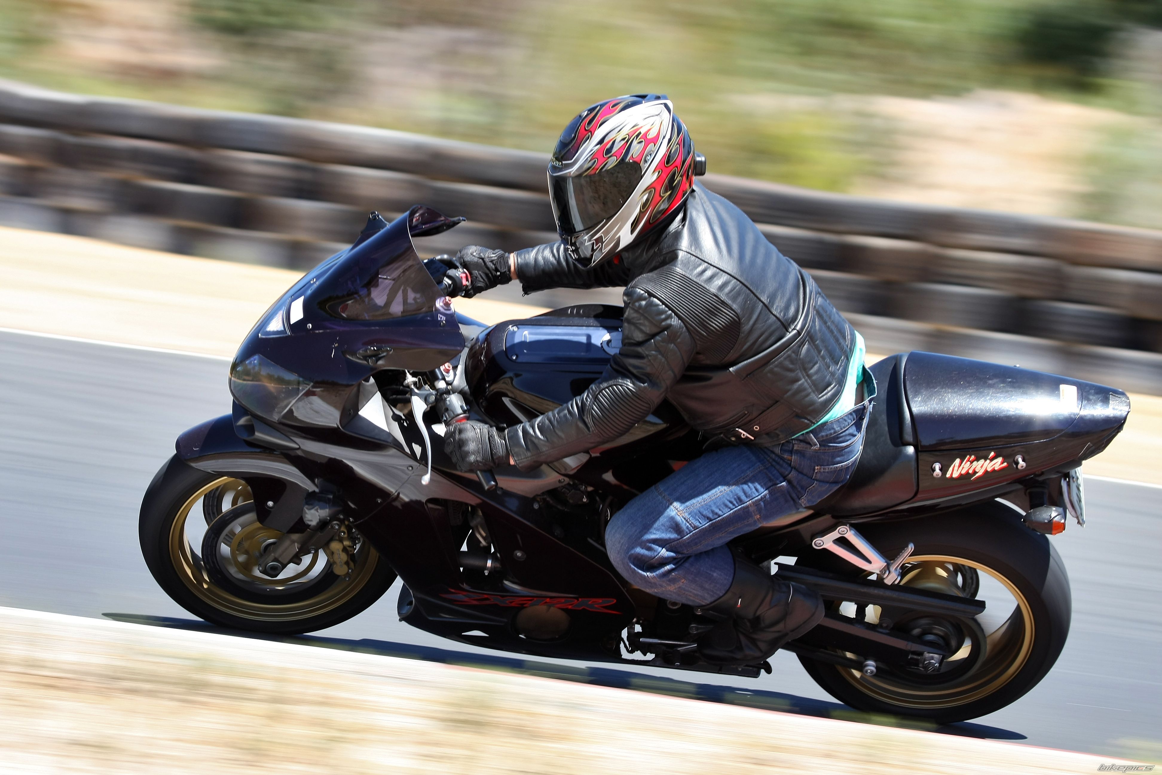 Bike Photo 1874954