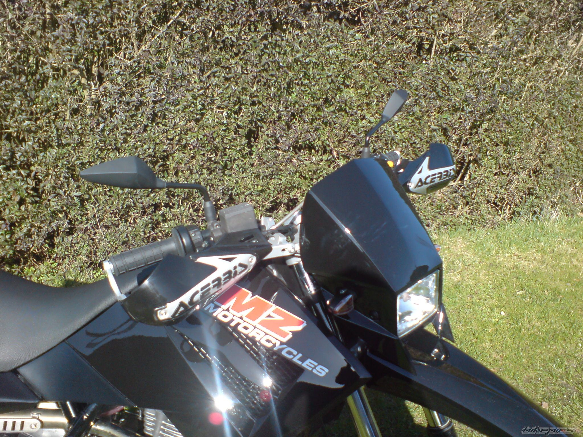Bike Photo 1875319