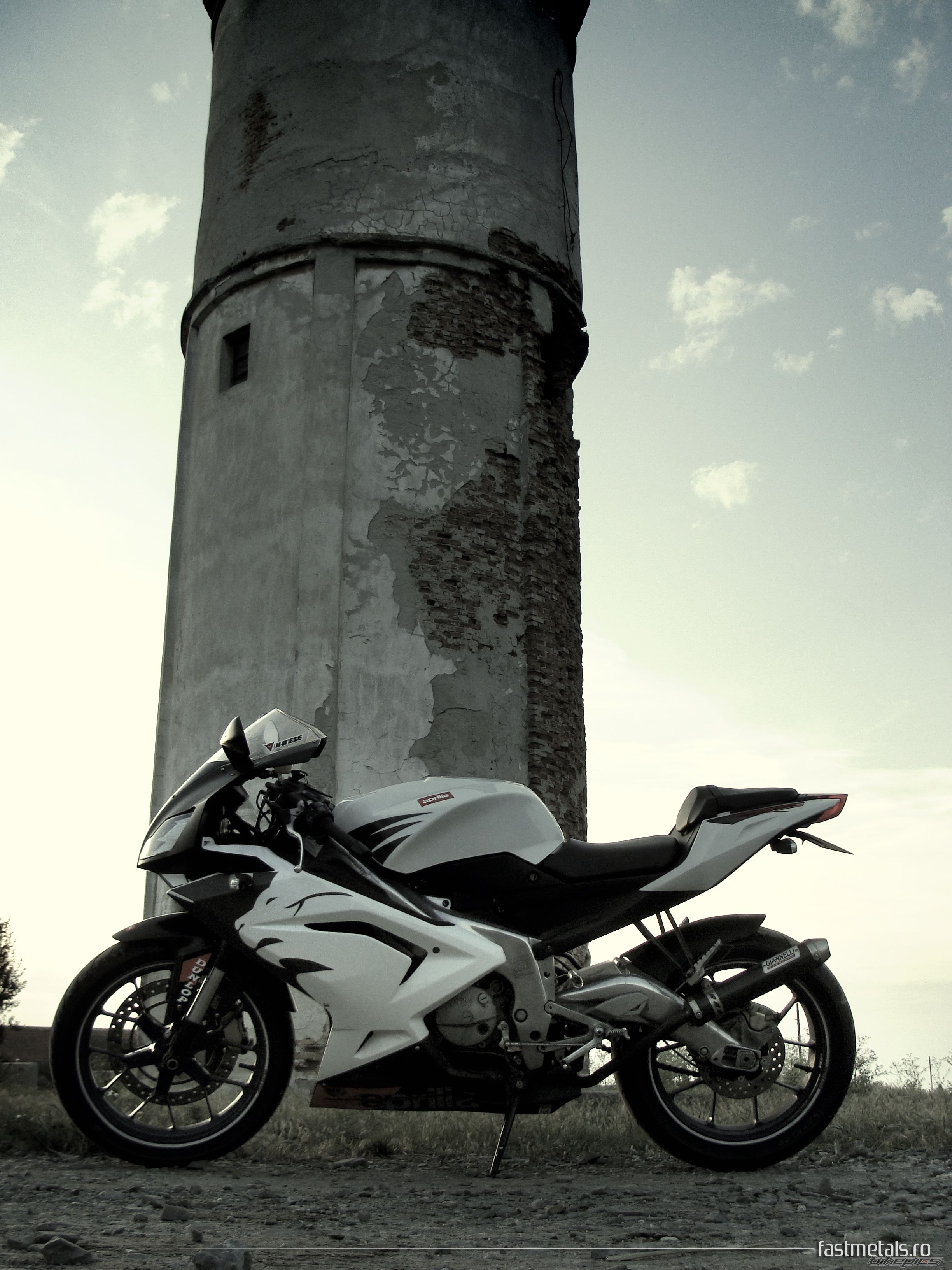Photo 1875347