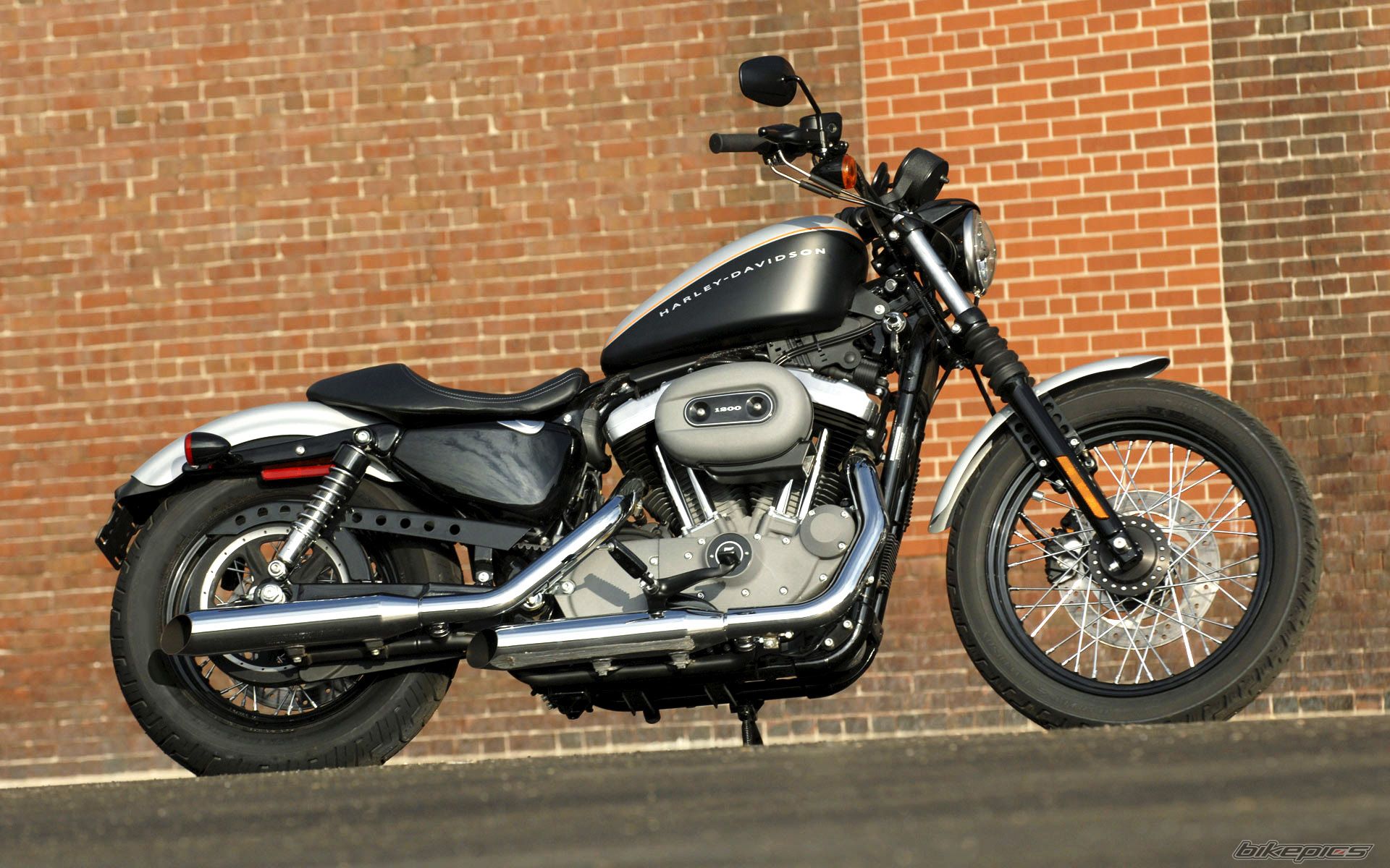 Bike Photo 1875419