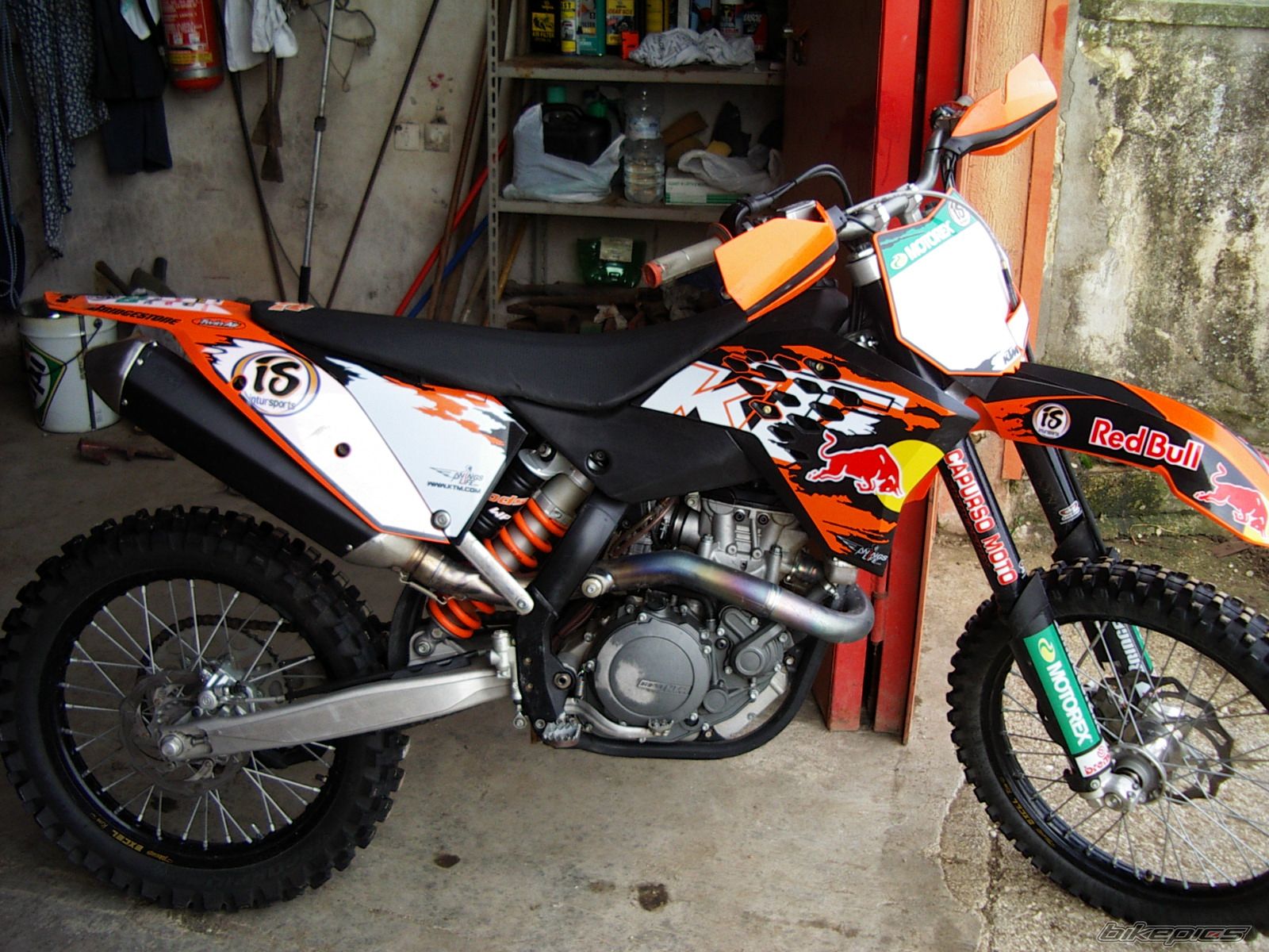 Bike Photo 1875515