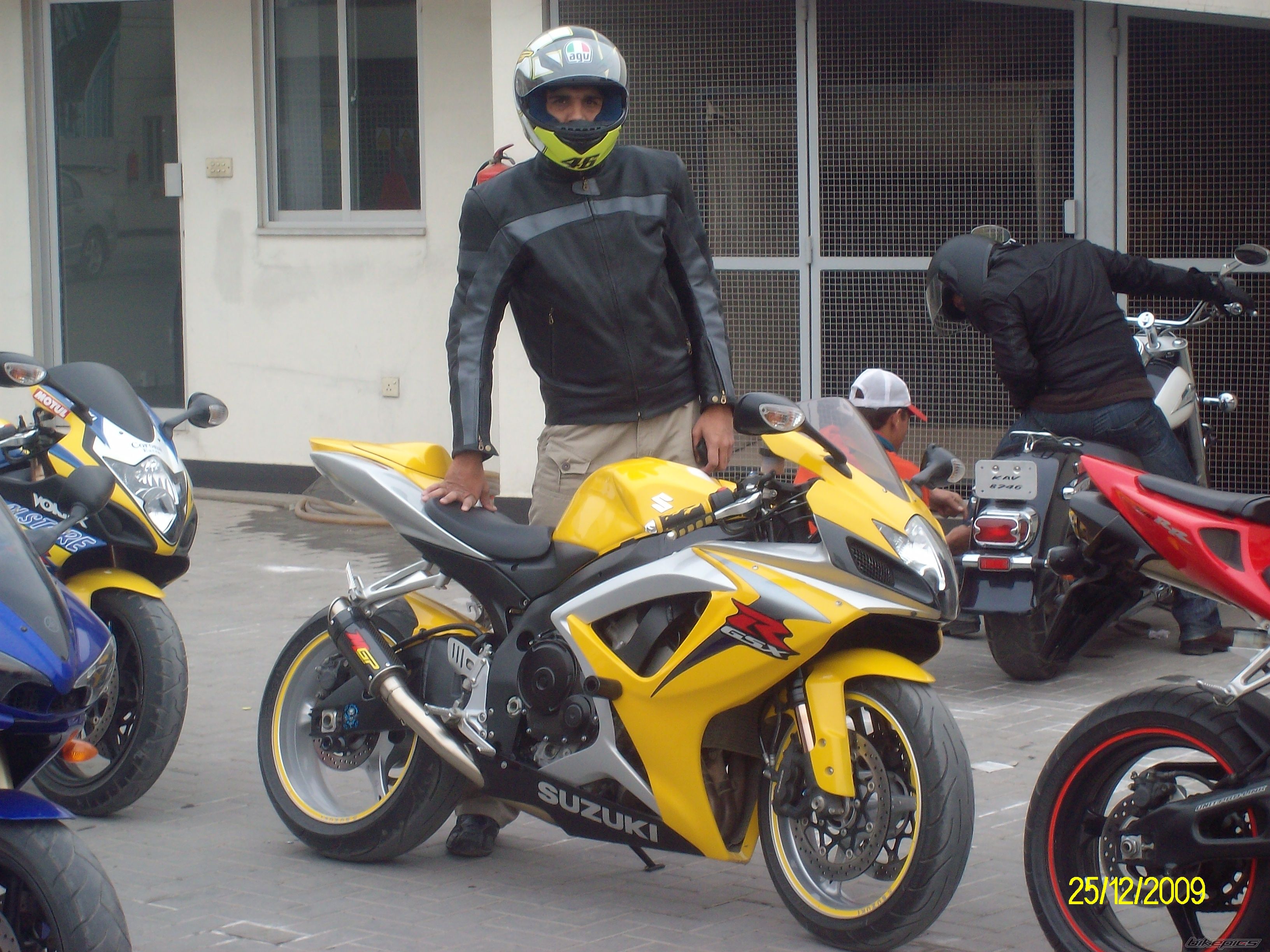 Bike Photo 1875521