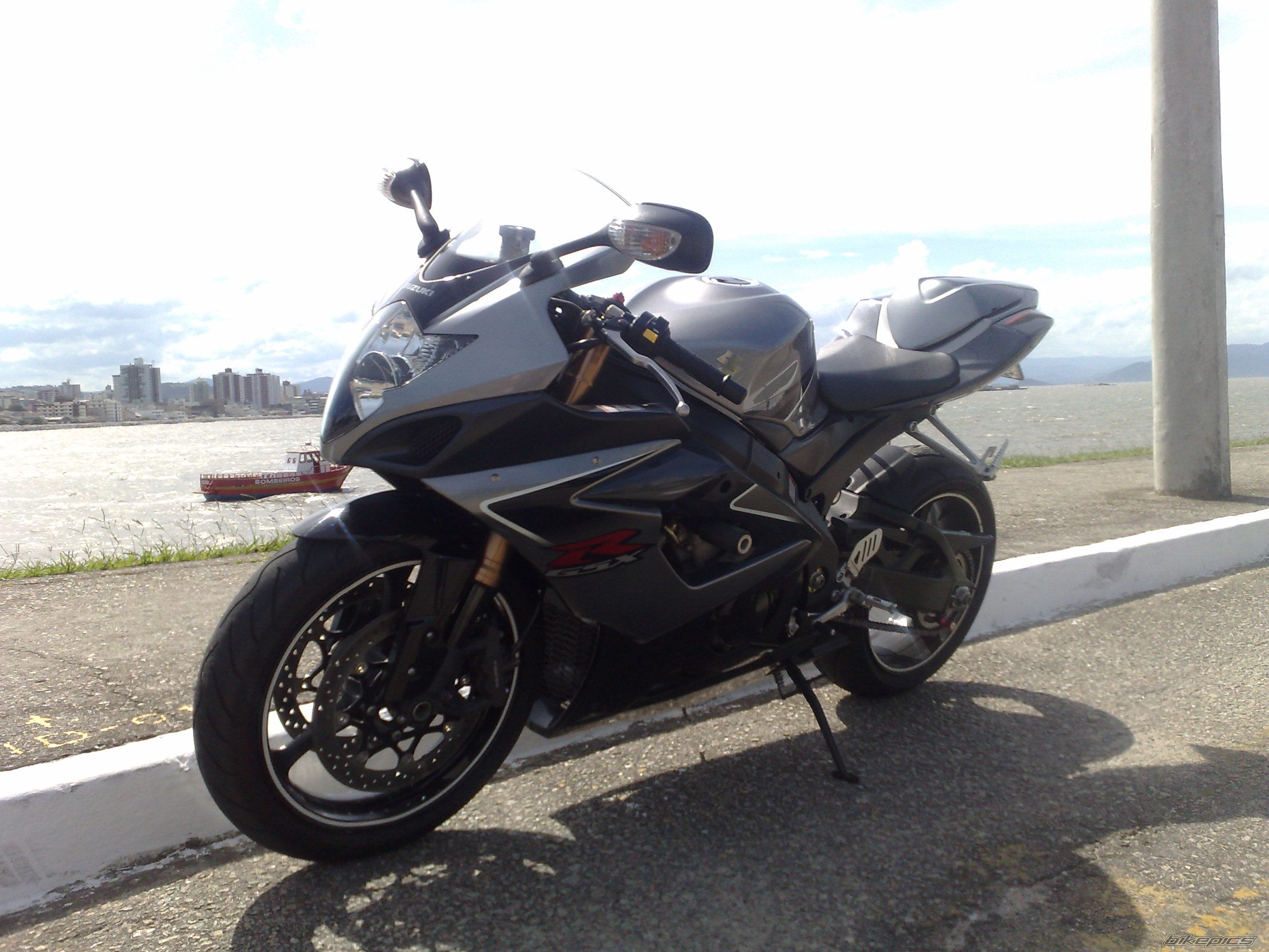 Photo 1875544