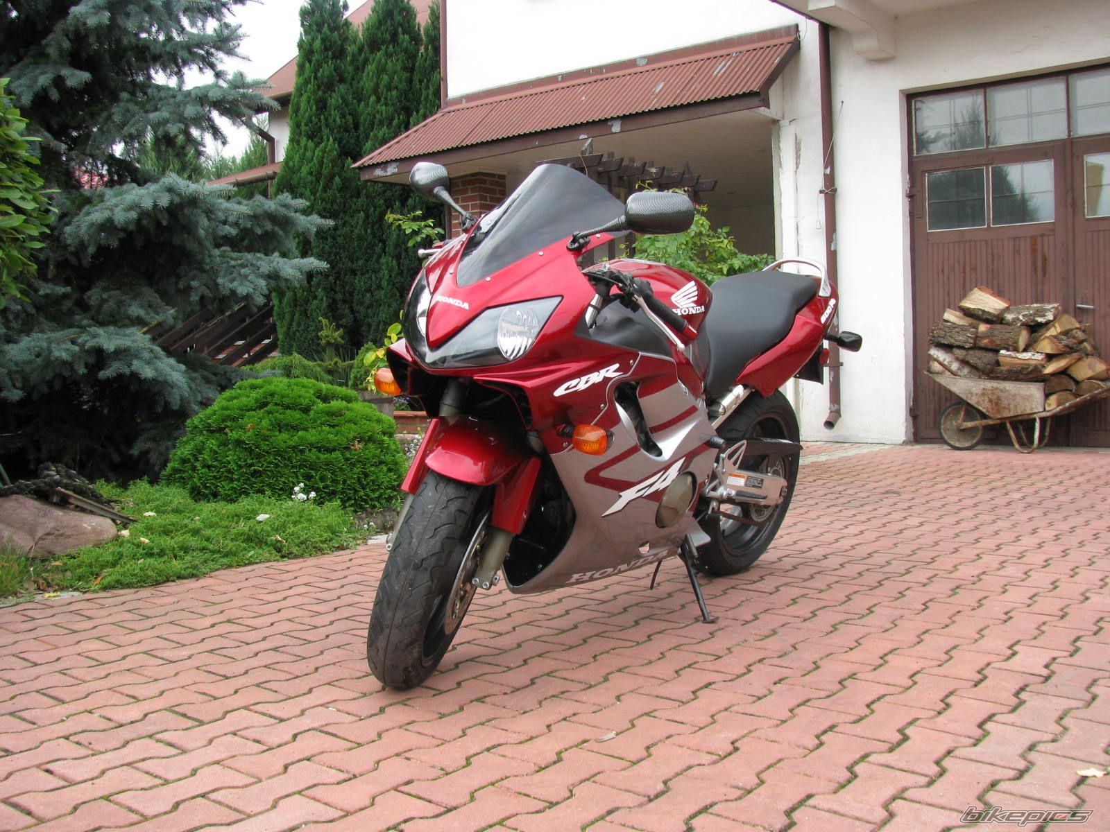 Bike Photo 1875690