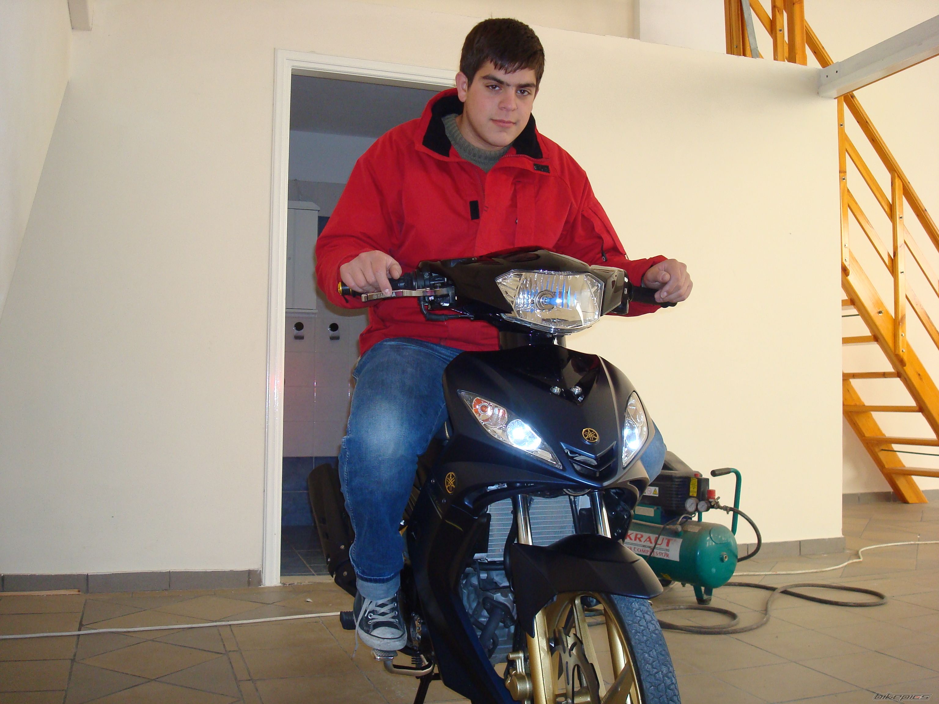 Bike Photo 1875757