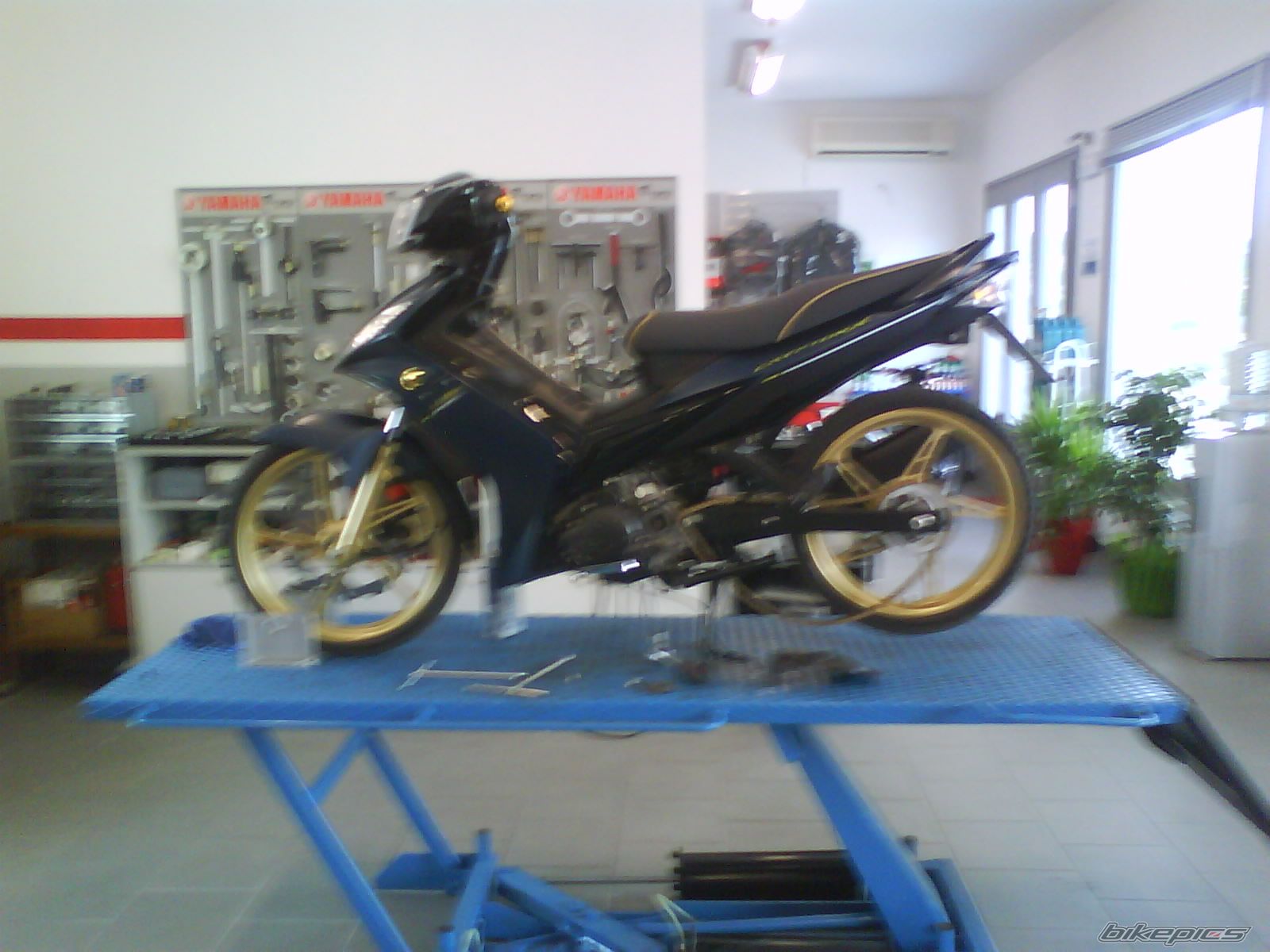 Bike Photo 1875759