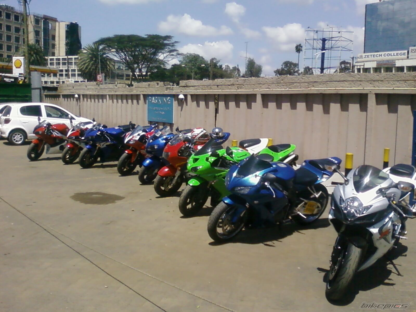 Bike Photo 1875882