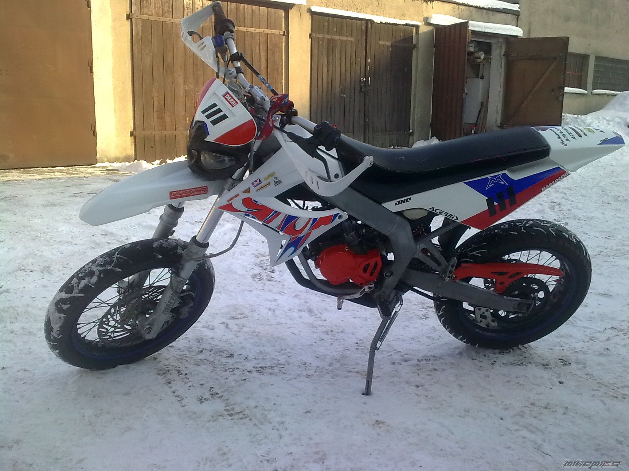 Bike Photo 1875939