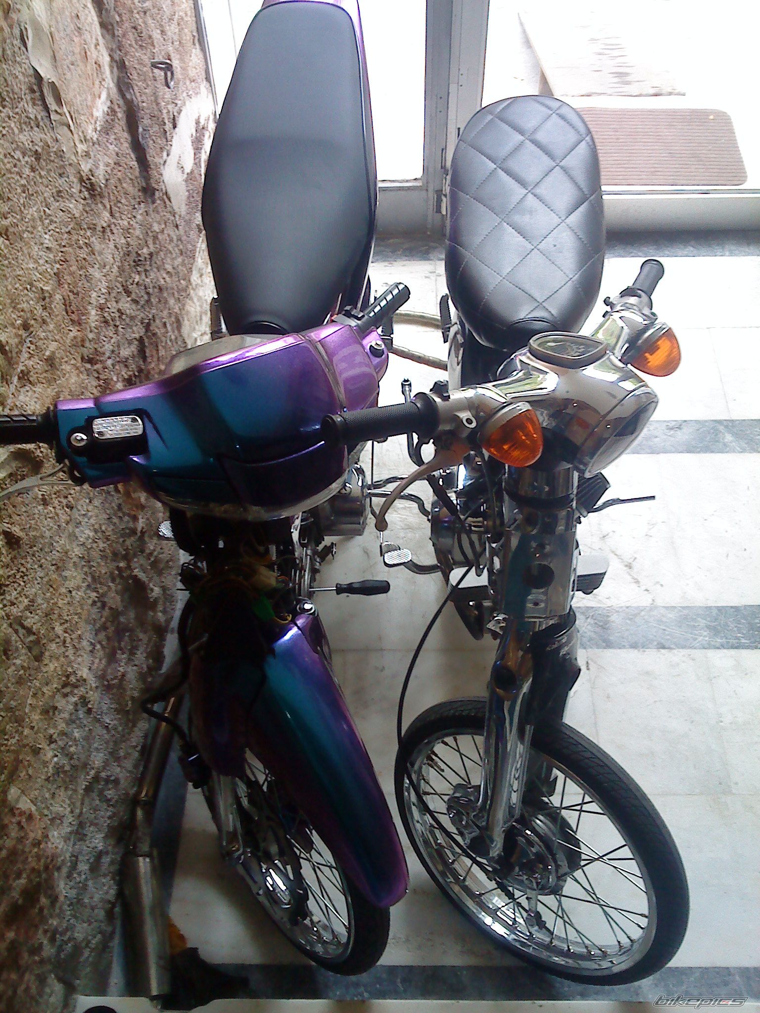 Photo 1876016