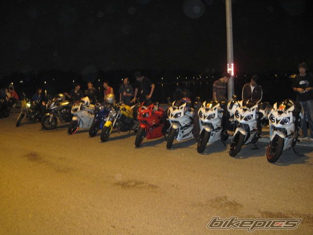 Photo 1876192