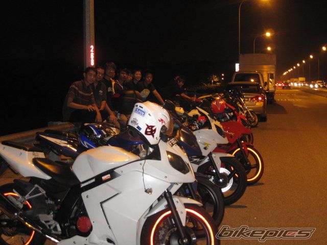 Photo 1876193
