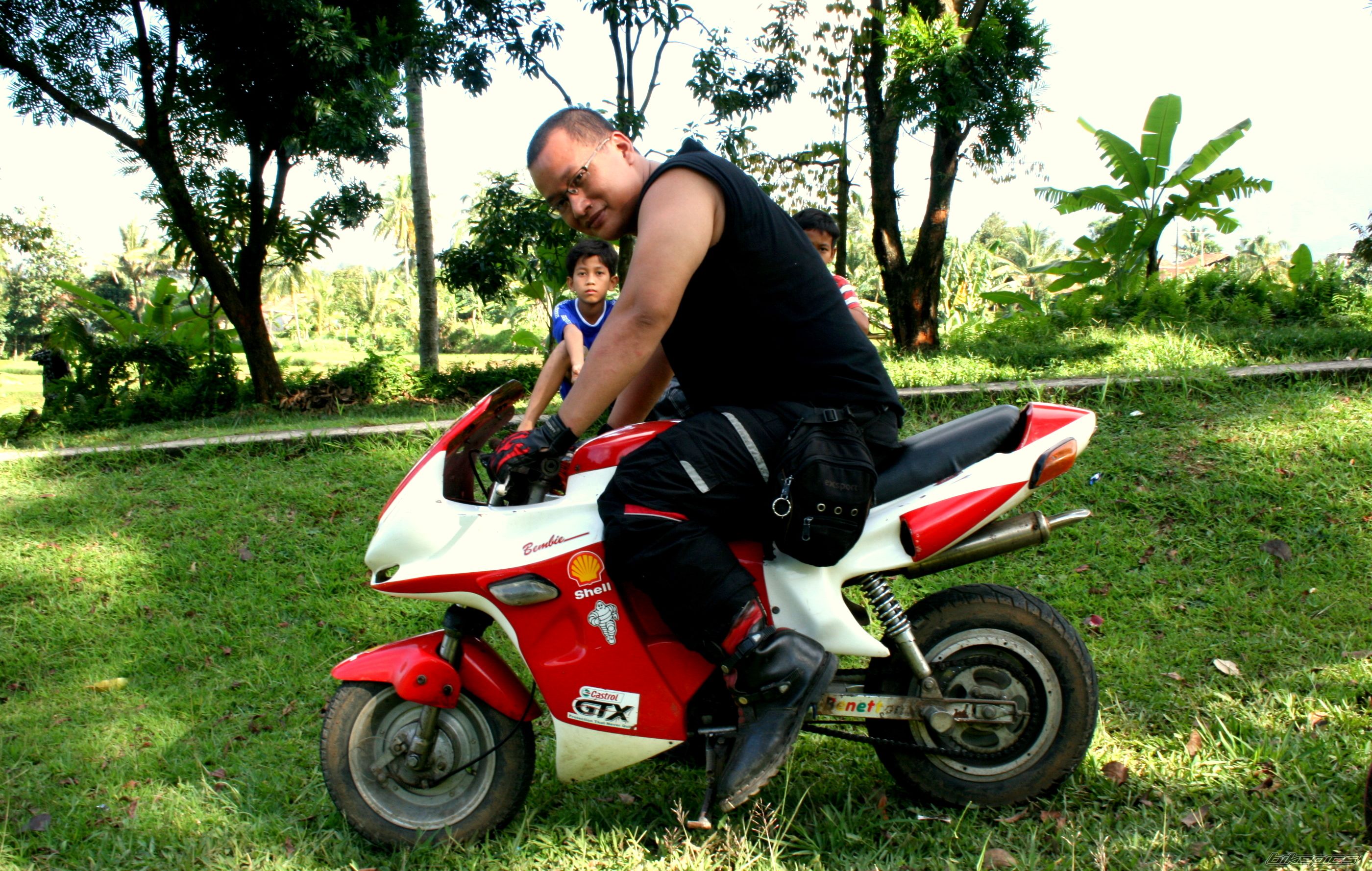Bike Photo 1876668