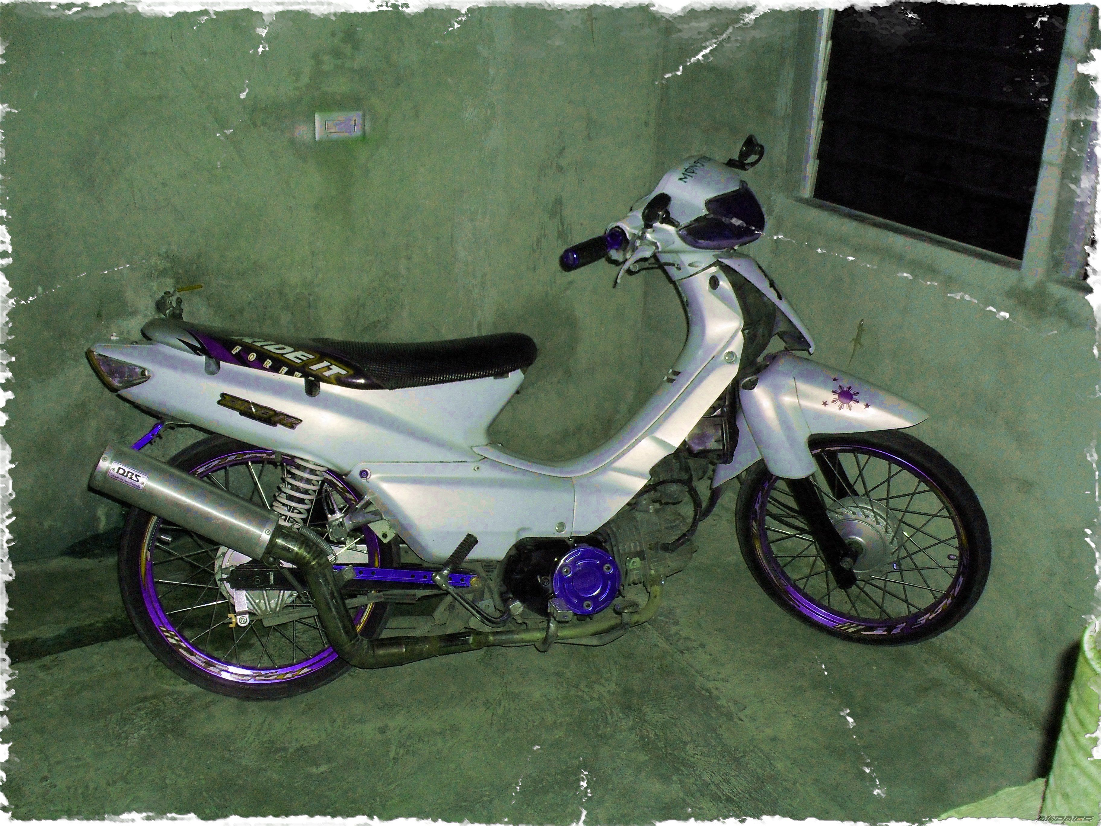 Photo 1876837