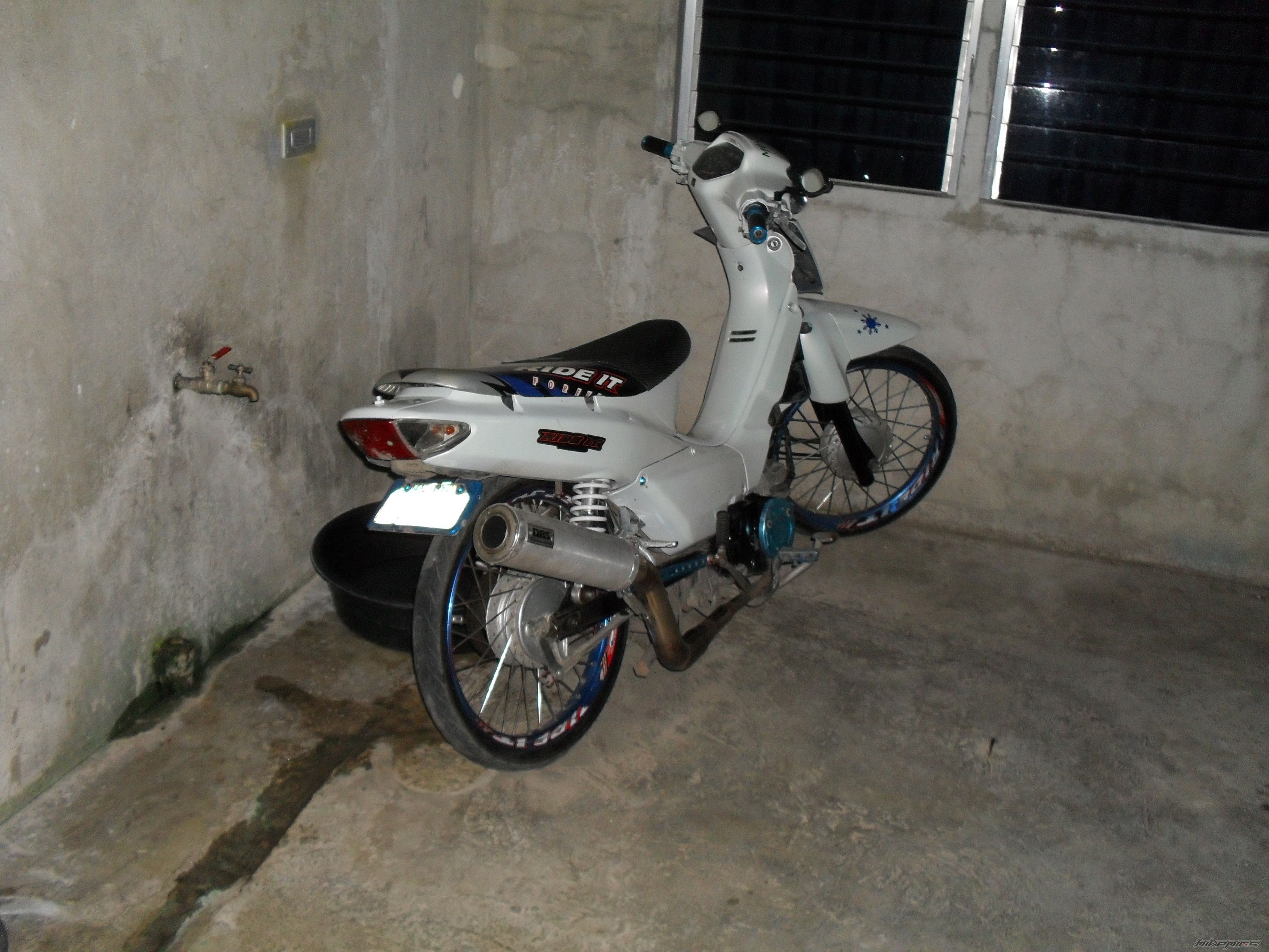 Photo 1876841