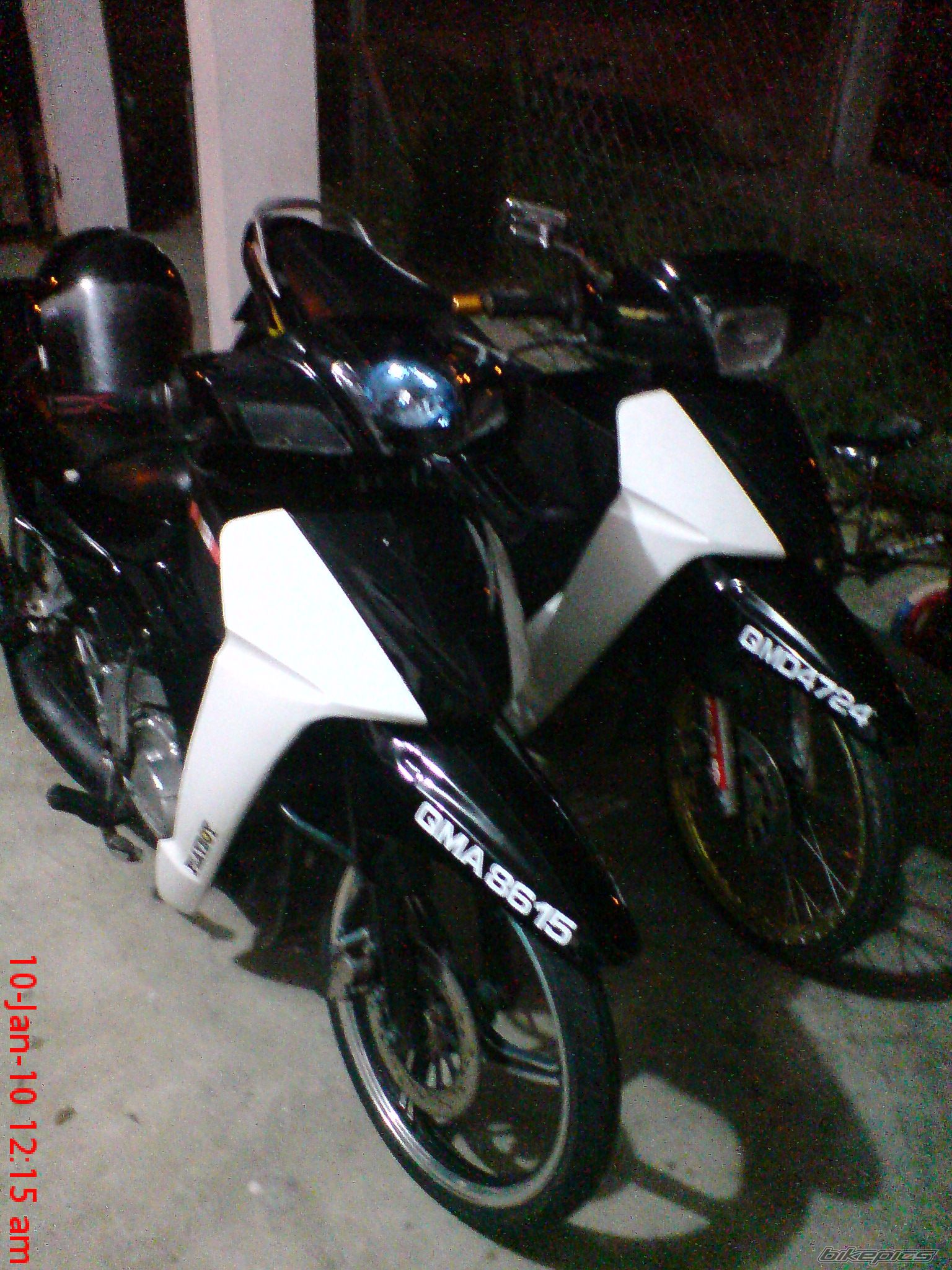 Photo 1877025