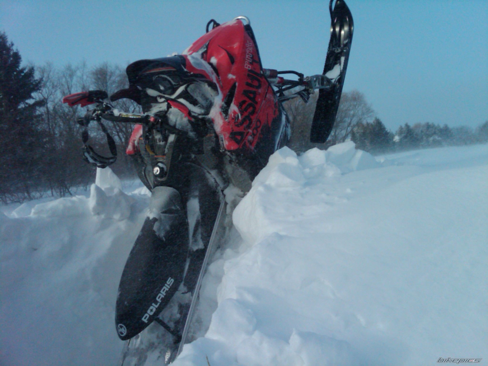 Photo 1877242