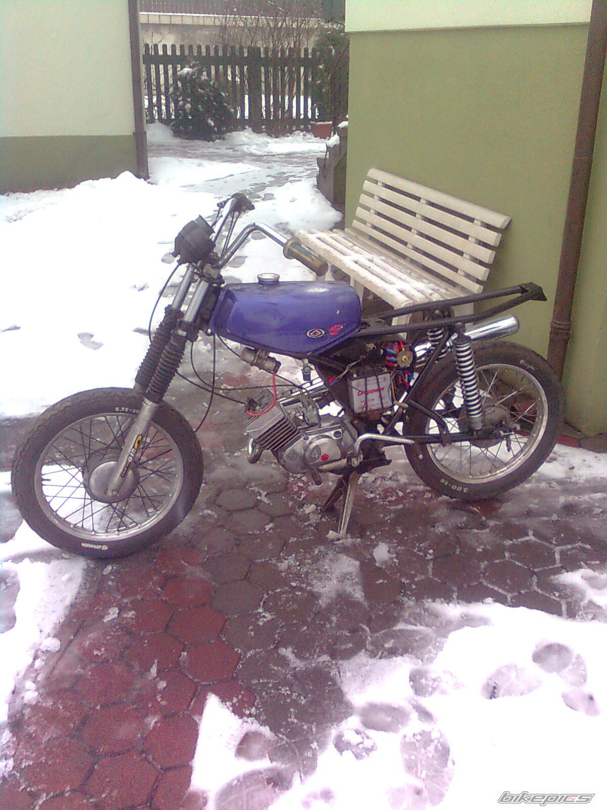 Photo 1877369