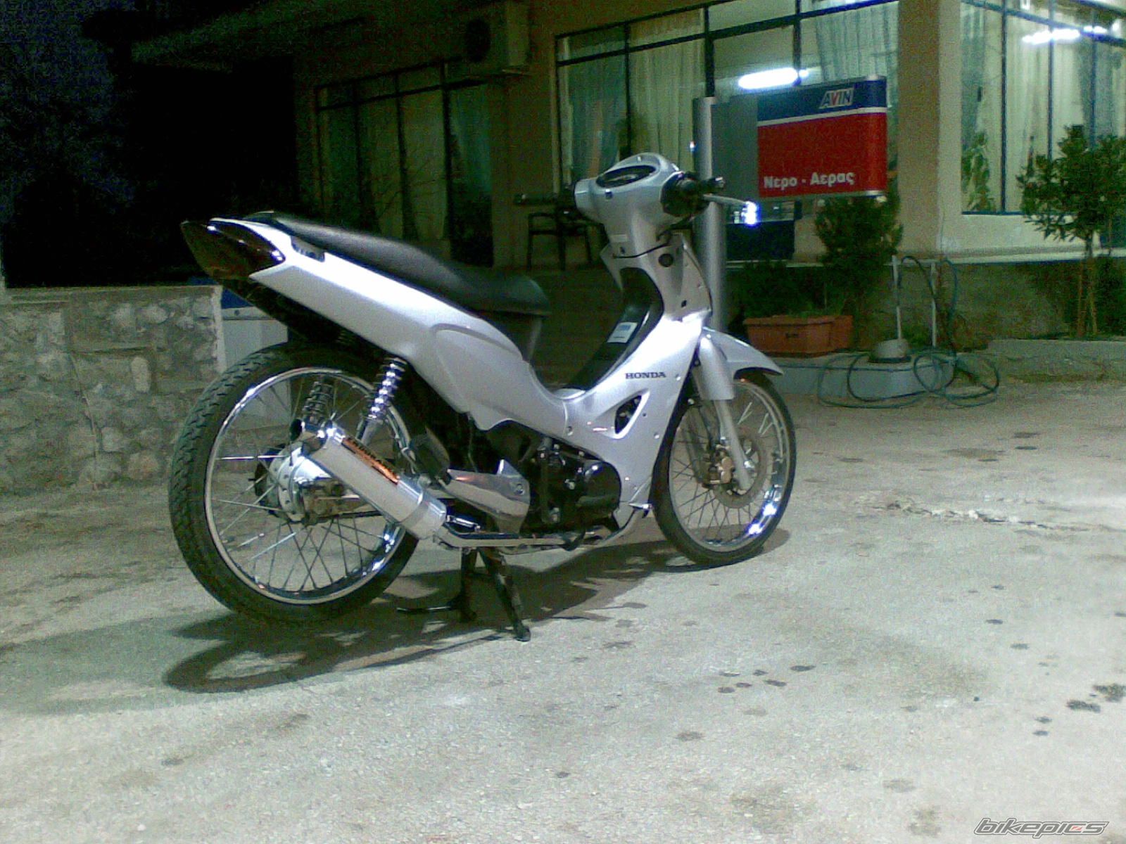 Photo 1877417
