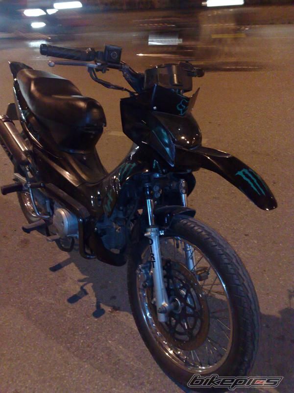 Photo 1877444