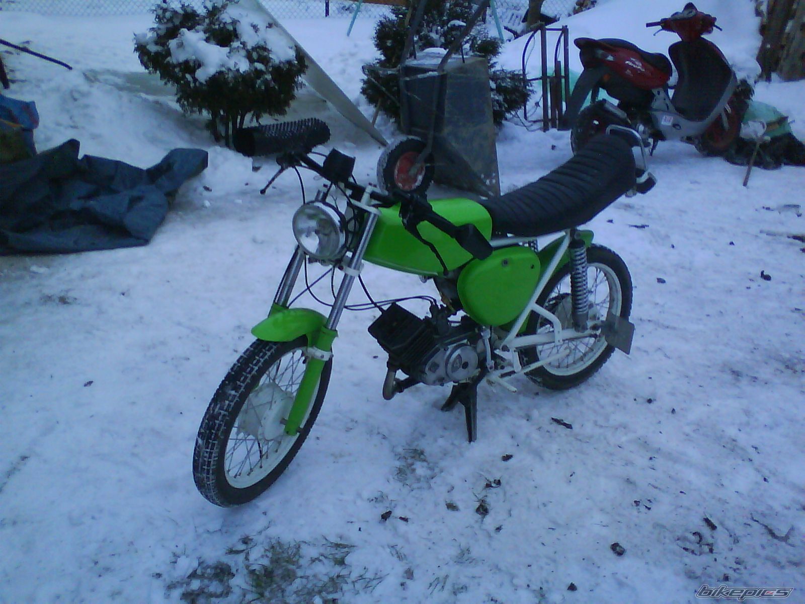 Photo 1877809
