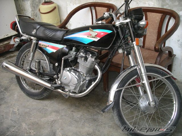 Photo 1877909
