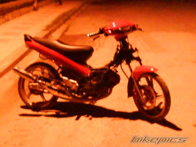 Photo 1877986