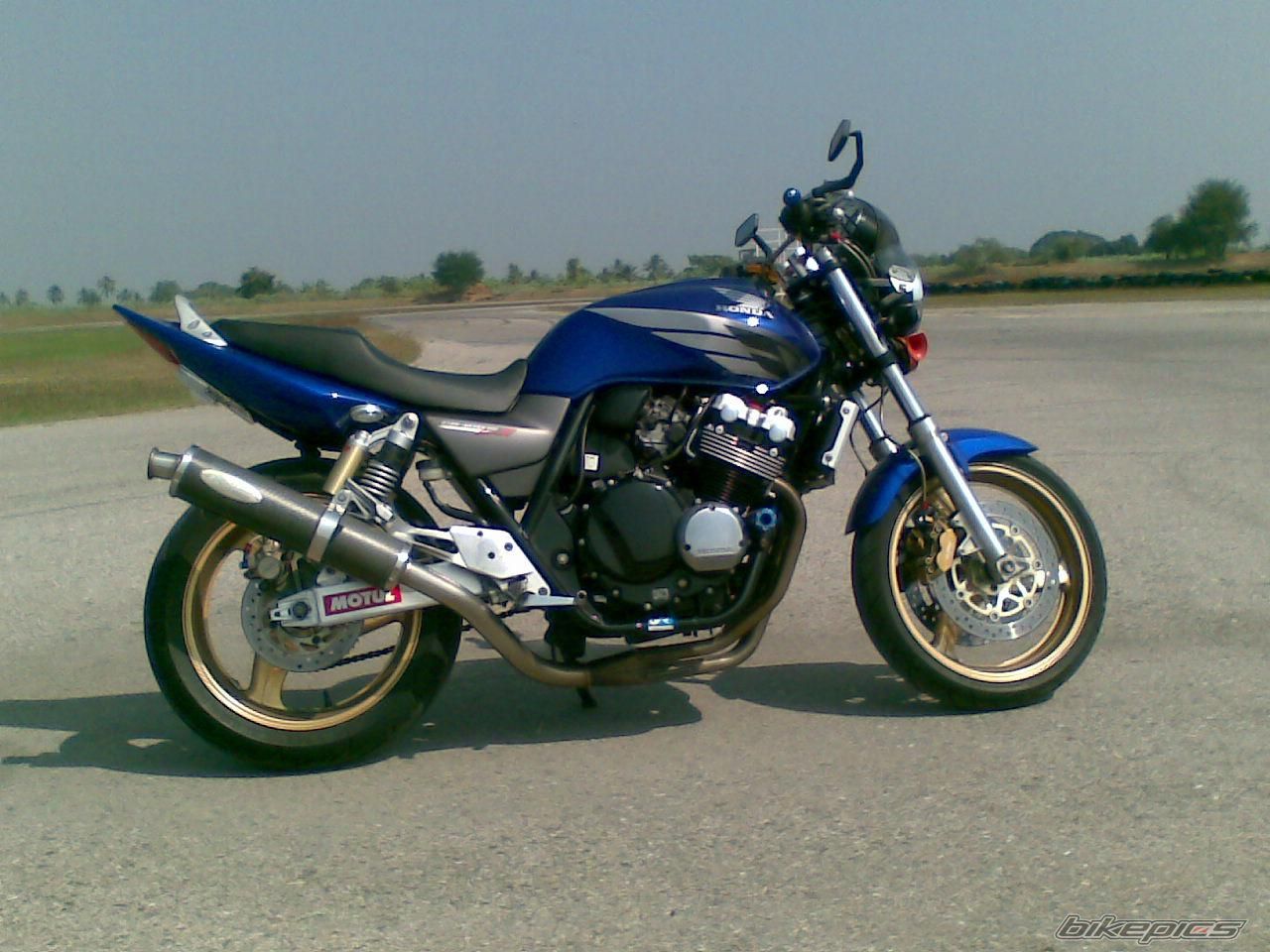 Bike Photo 1878049