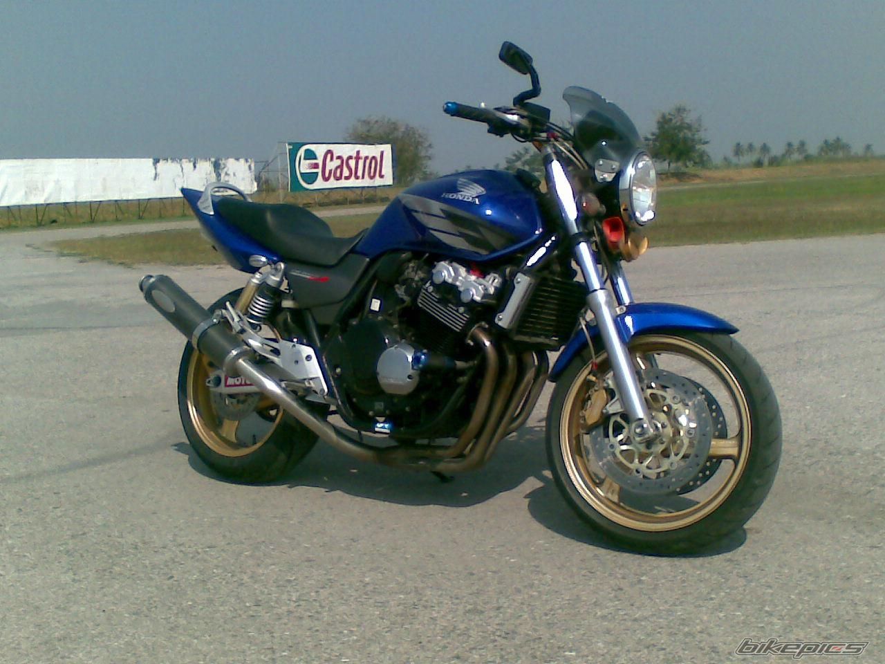 Bike Photo 1878051